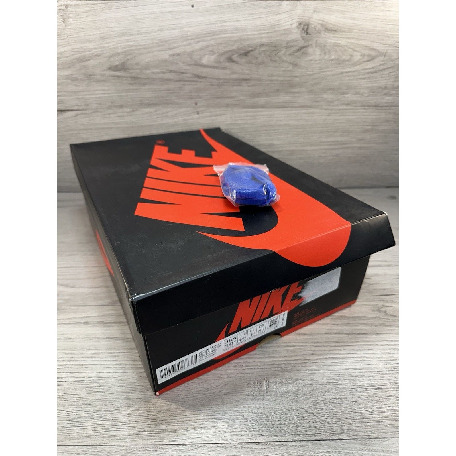 Jordan Brand Jordan 1 Retro OG High Hyper Royal - Size 10.5 Size US 10.5 / EU 43-44 - 9 Thumbnail