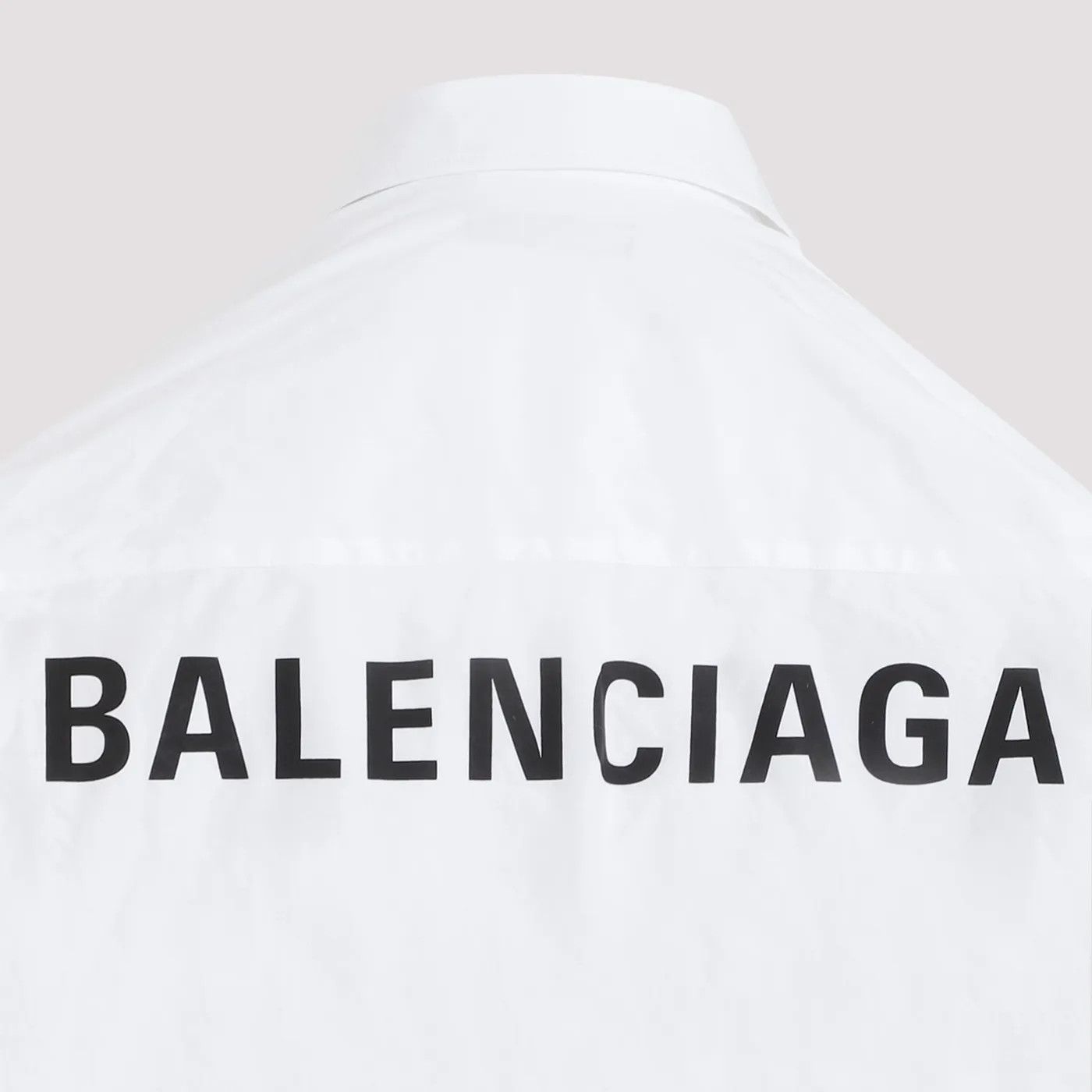 Balenciaga o1s1rm1224 Cocoon Shirt Large Fit in White Size XS / US 0-2 / IT 36-38 - 4 Thumbnail