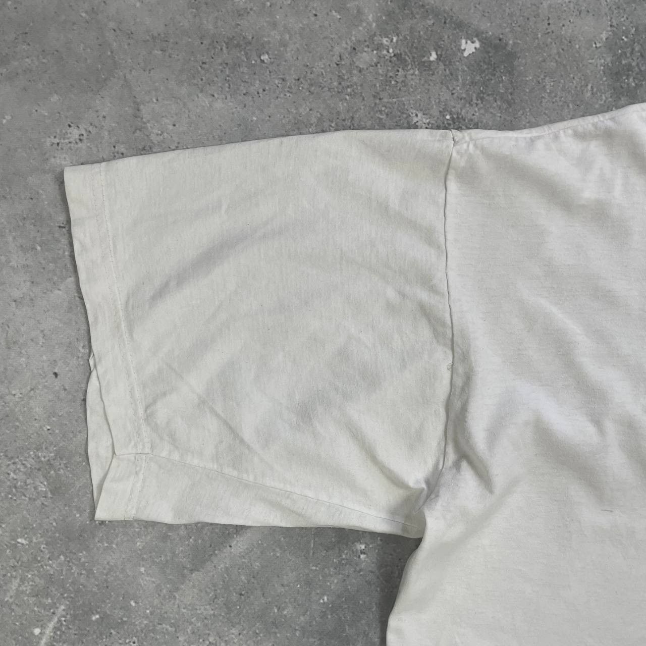 Vintage Vintage 2000s Blank T Shirt White Size XL Size US XL / EU 56 / 4 - 6 Thumbnail