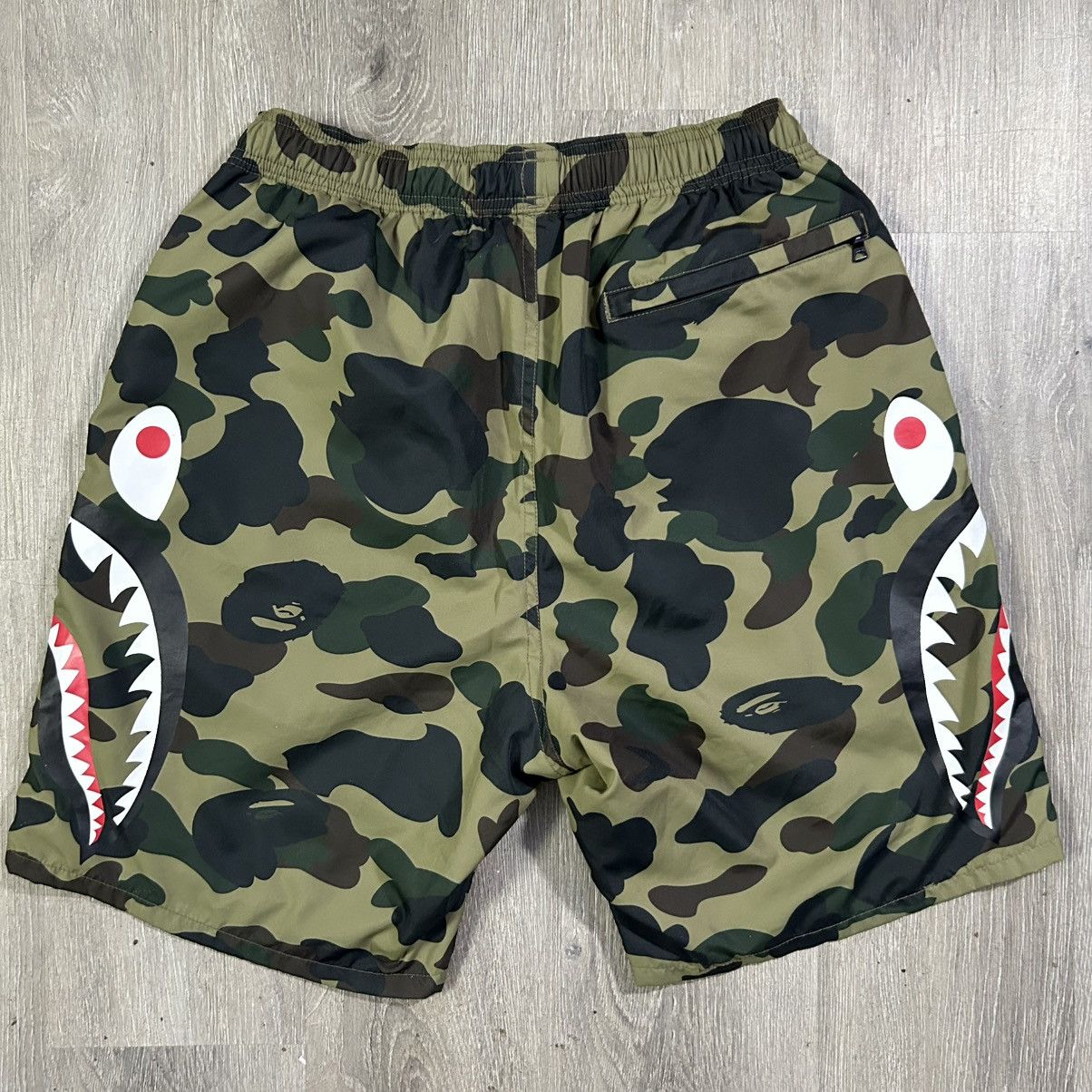 Bape BAPE Side Shark Shorts Size US 30 / EU 46 - 3 Thumbnail