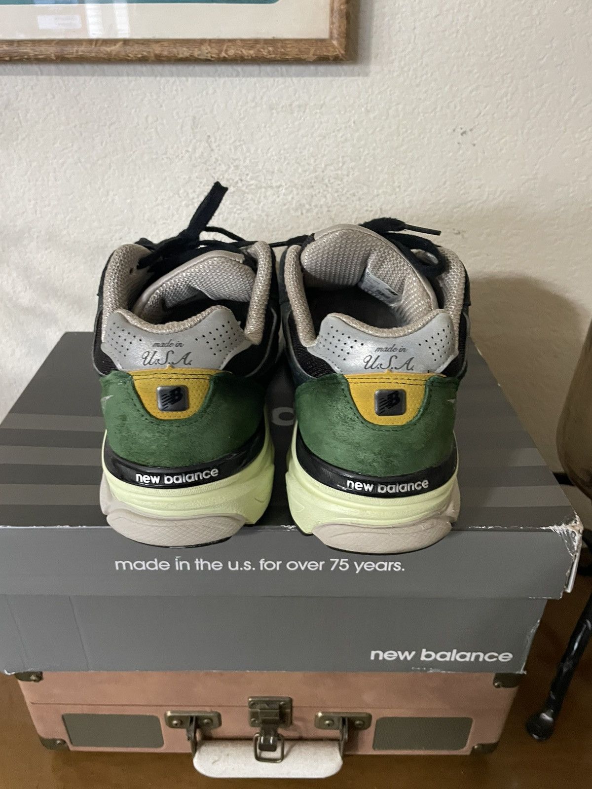New Balance 990v3 MiUSA running shoes Size US 11 / EU 44 - 6 Thumbnail