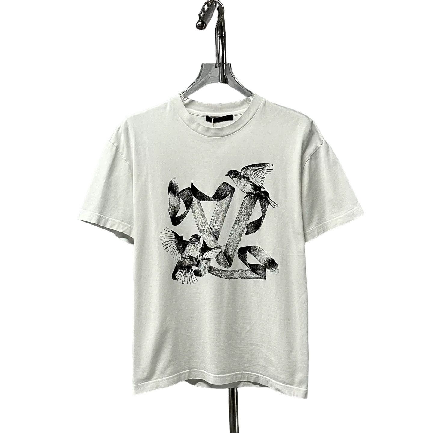 Louis Vuitton Louis Vuitton Dove Graphic Print T-Shirt M Size US M / EU 48-50 / 2 - 1 Thumbnail