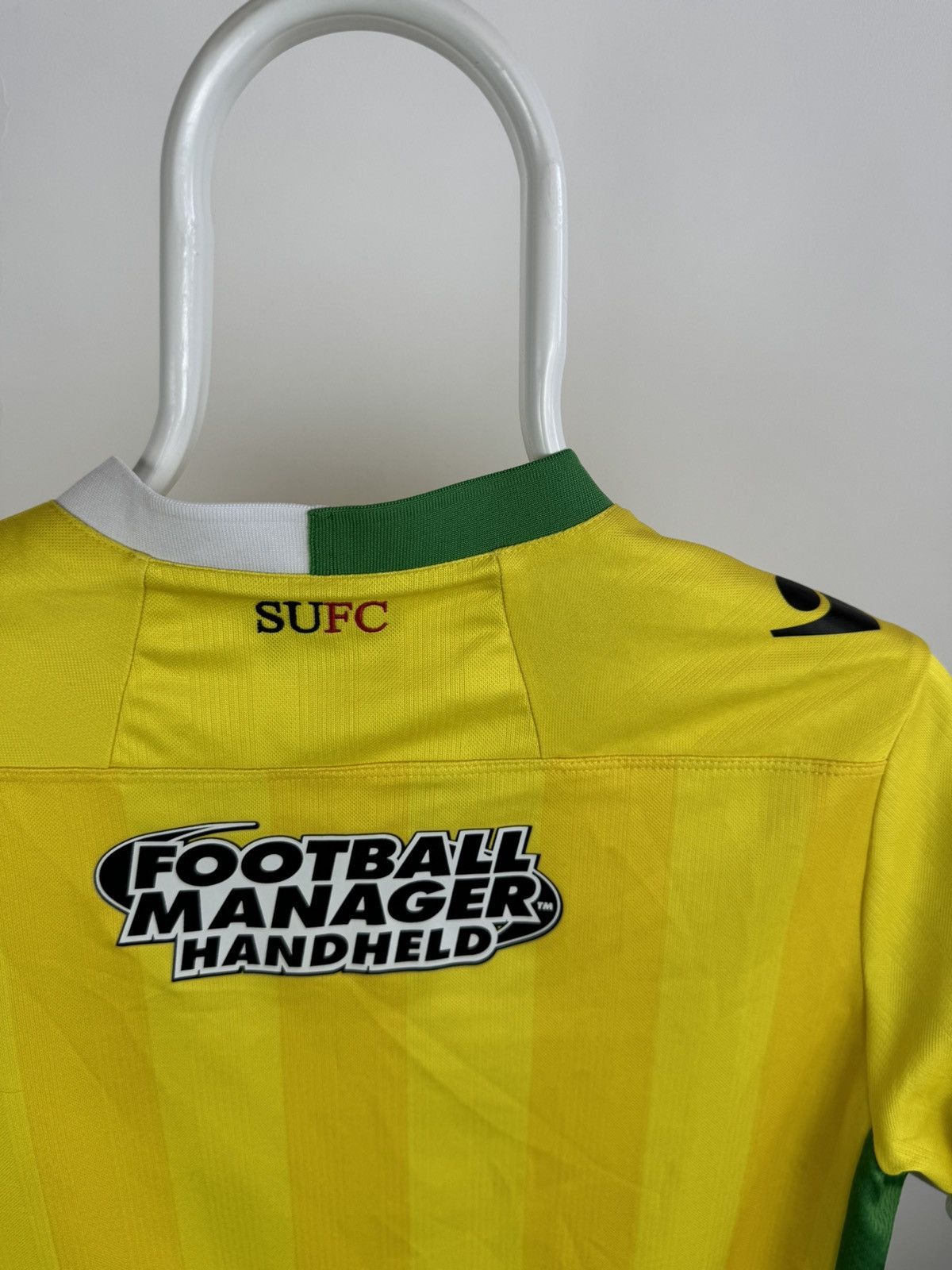 Macron Macron Sheffield United 2013-2014 Away Football Jersey Size US S / EU 44-46 / 1 - 5 Thumbnail
