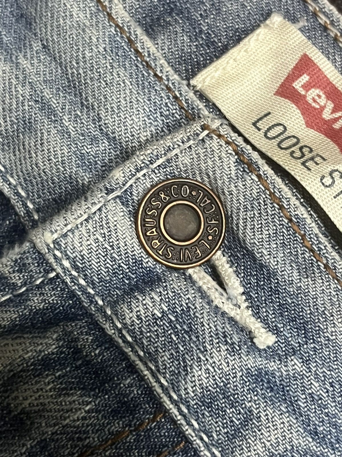 Levi's Vintage Levi’s 569 Light Rusty Blue Distressed Loose Jeans Size US 38 / EU 54 - 5 Thumbnail