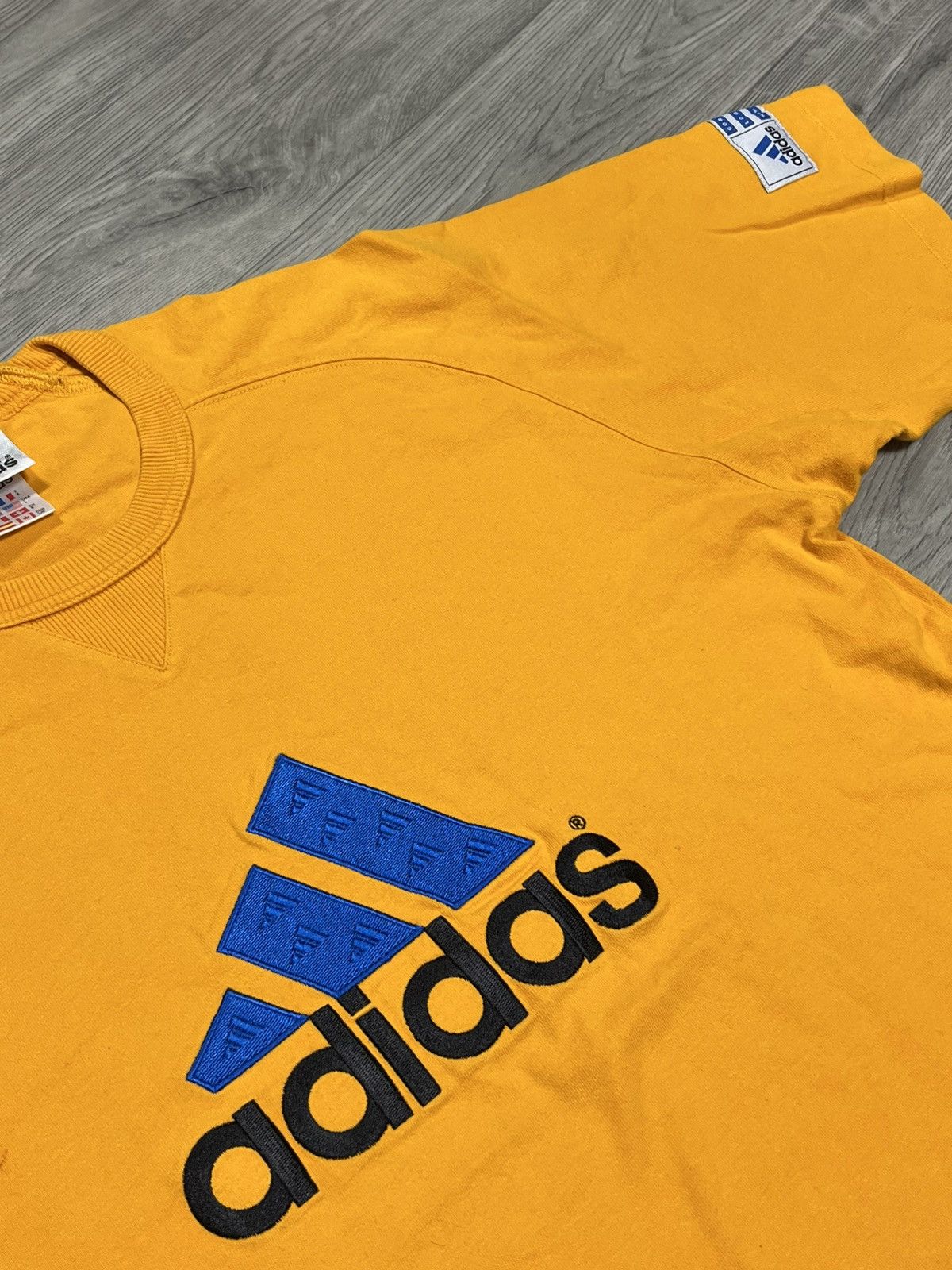 Adidas × Vintage Adidas vintage men’s t-shirt Size US L / EU 52-54 / 3 - 3 Thumbnail