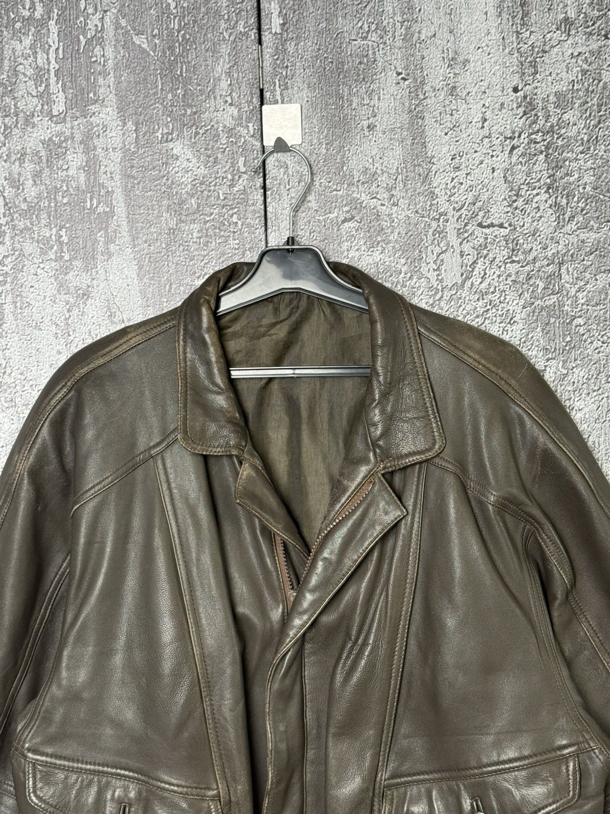 Vintage Vintage Brown Leather Jacket Retro Style Flight Bomber Size US L / EU 52-54 / 3 - 2 Thumbnail
