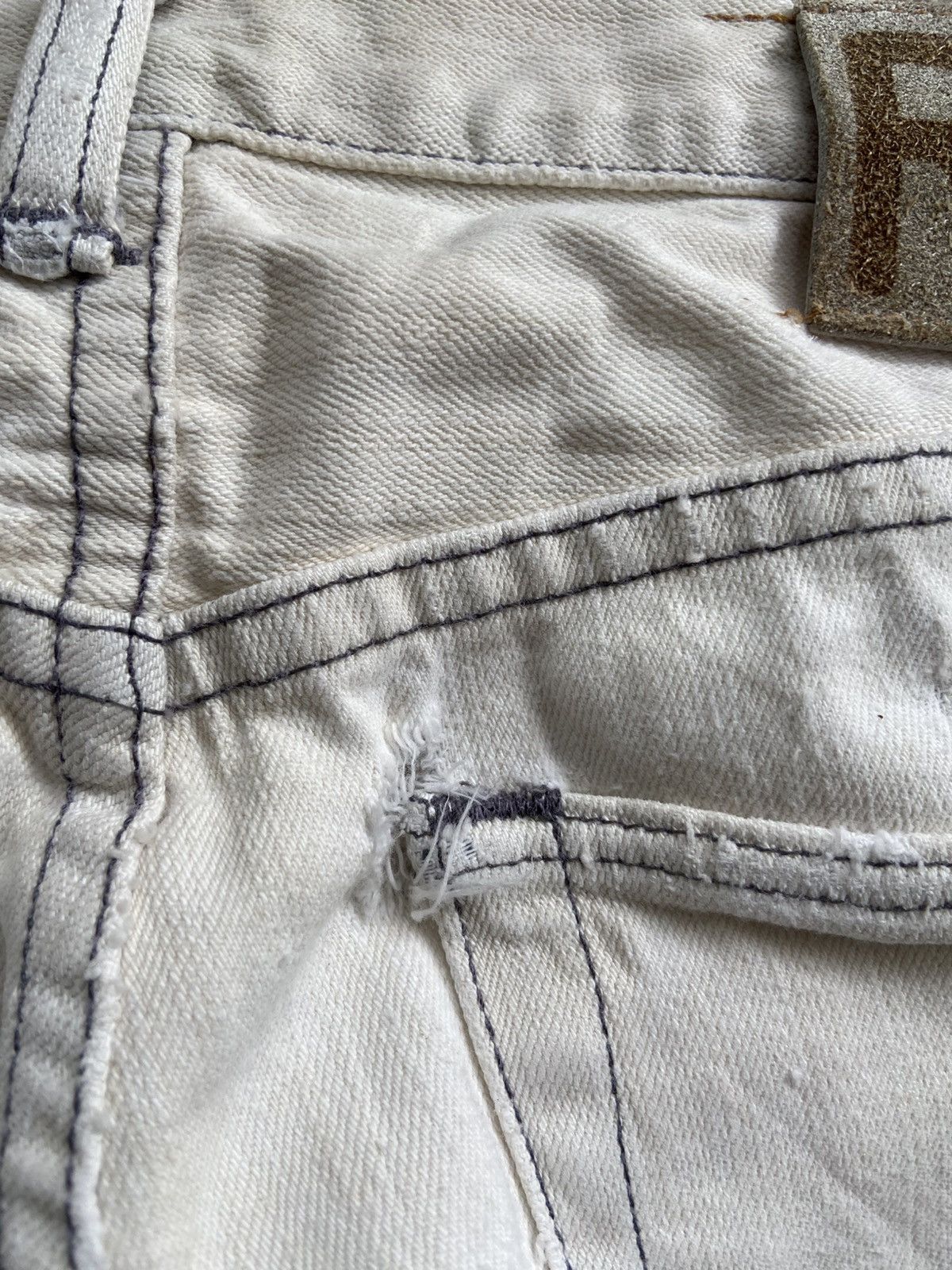 RRL Ralph Lauren 1990s RRL Ralph Lauren - Destressed Jeans Pants Size US 27 - 14 Thumbnail