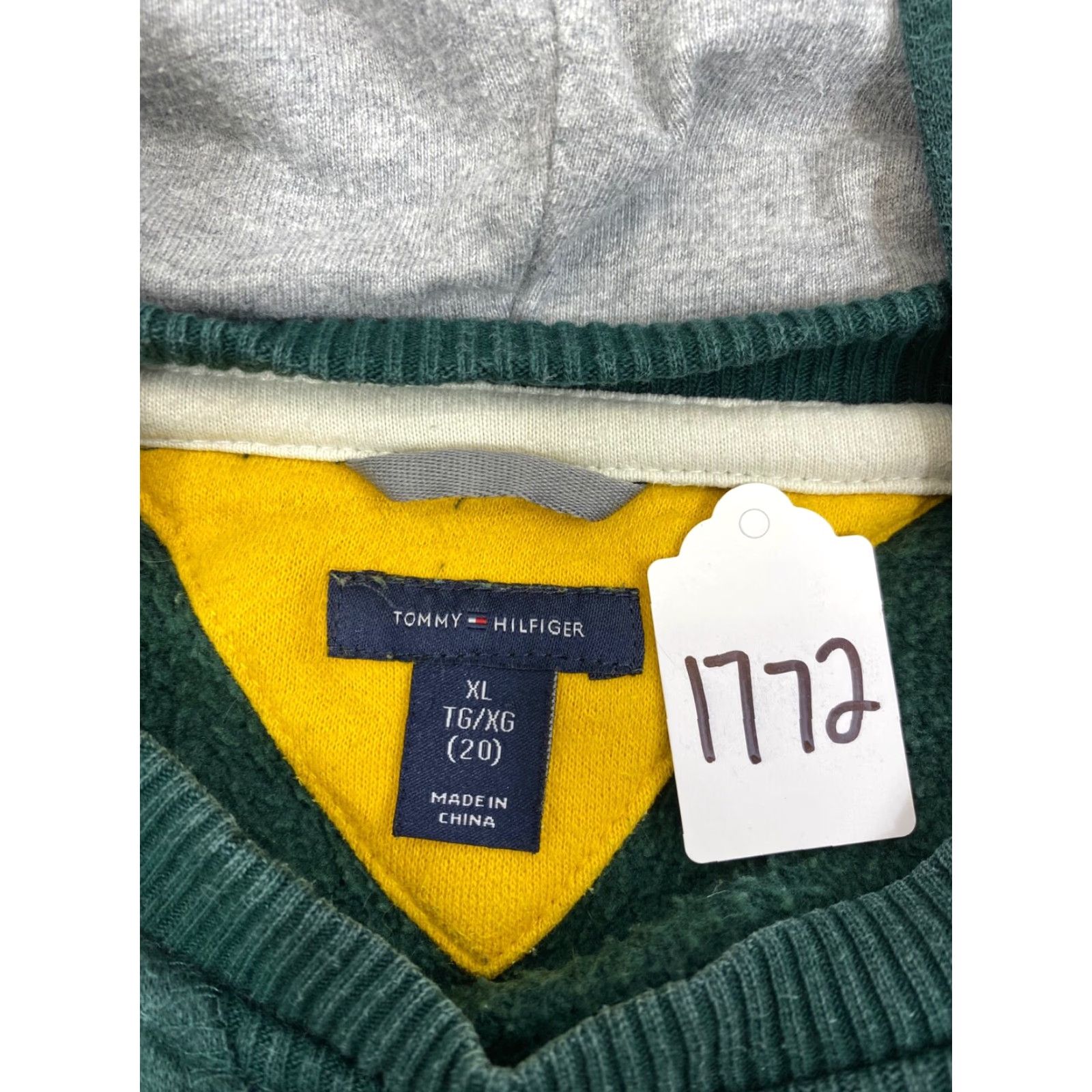 Tommy Hilfiger VINTAGE Tommy Hilfiger Green Hoodie Logo Football XL Mens Pullover Hooded Size US XL / EU 56 / 4 - 6 Thumbnail