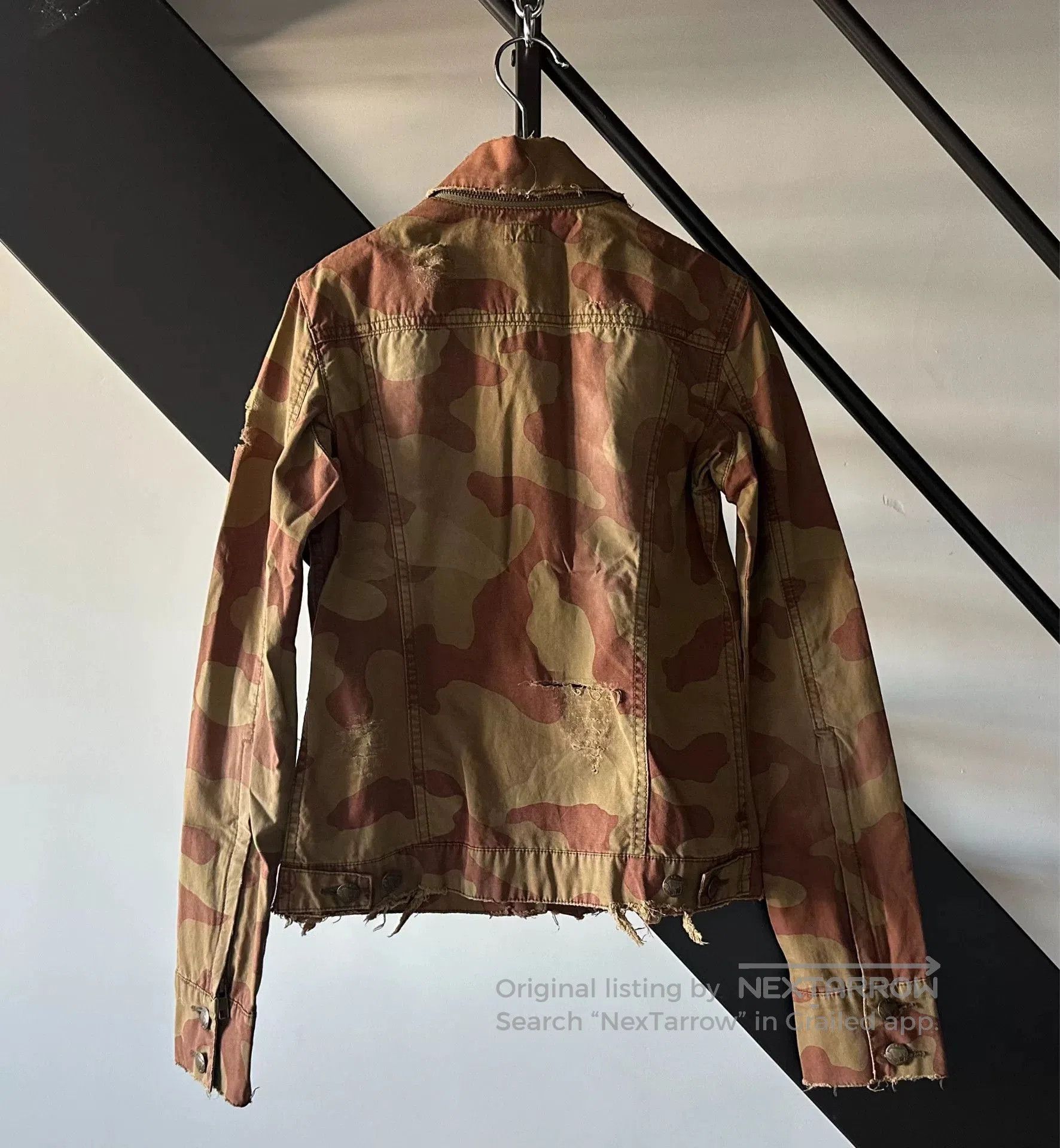 Le Grande Bleu (L.G.B.) LGB Camouflage Damaged Jacket. Size US XS / EU 42 / 0 - 3 Thumbnail