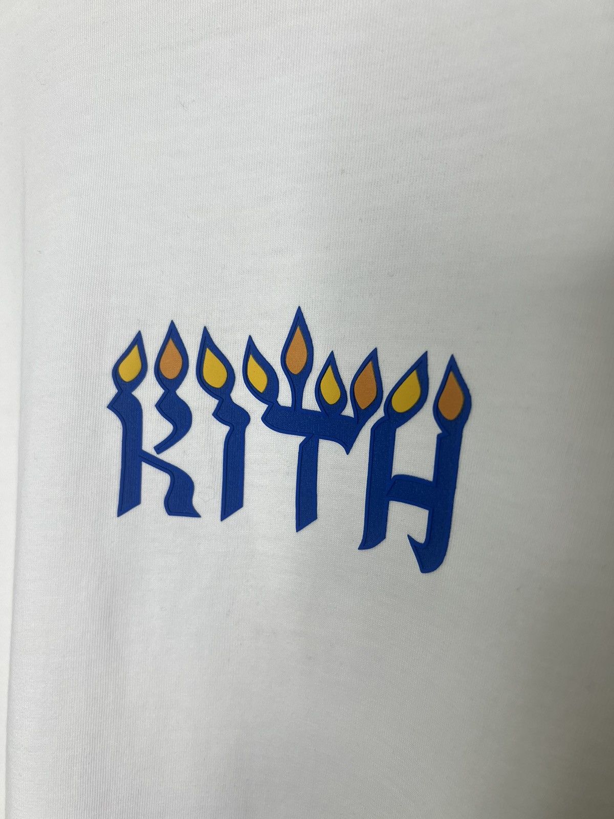 Kith Kith Treats Hanukkah Menorah Tee Size US L / EU 52-54 / 3 - 5 Thumbnail
