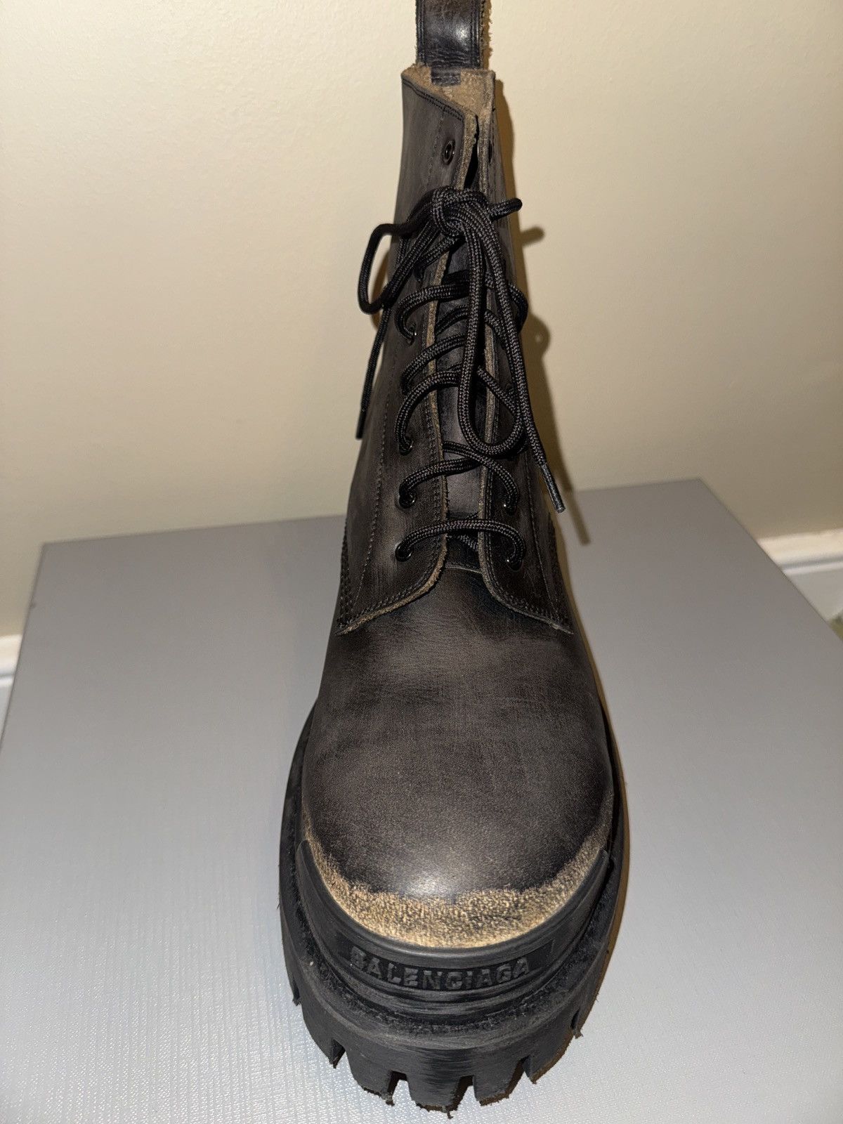 Balenciaga Strike Boots (Worn Out Leather) Size US 9 / EU 42 - 8 Thumbnail