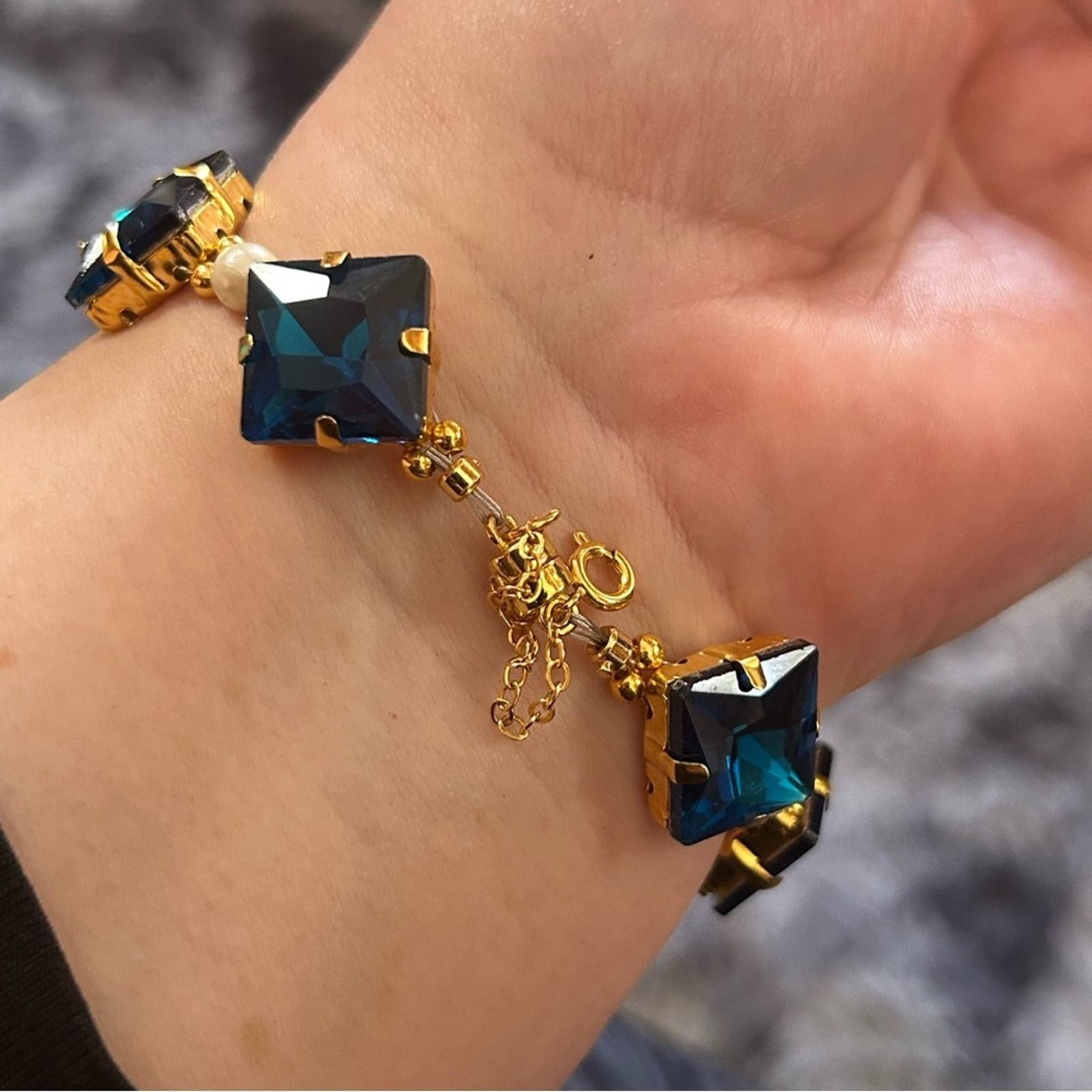 Handmade Handcrafted royal blue rhinestone faux pearl bracelet Size ONE SIZE - 3 Thumbnail