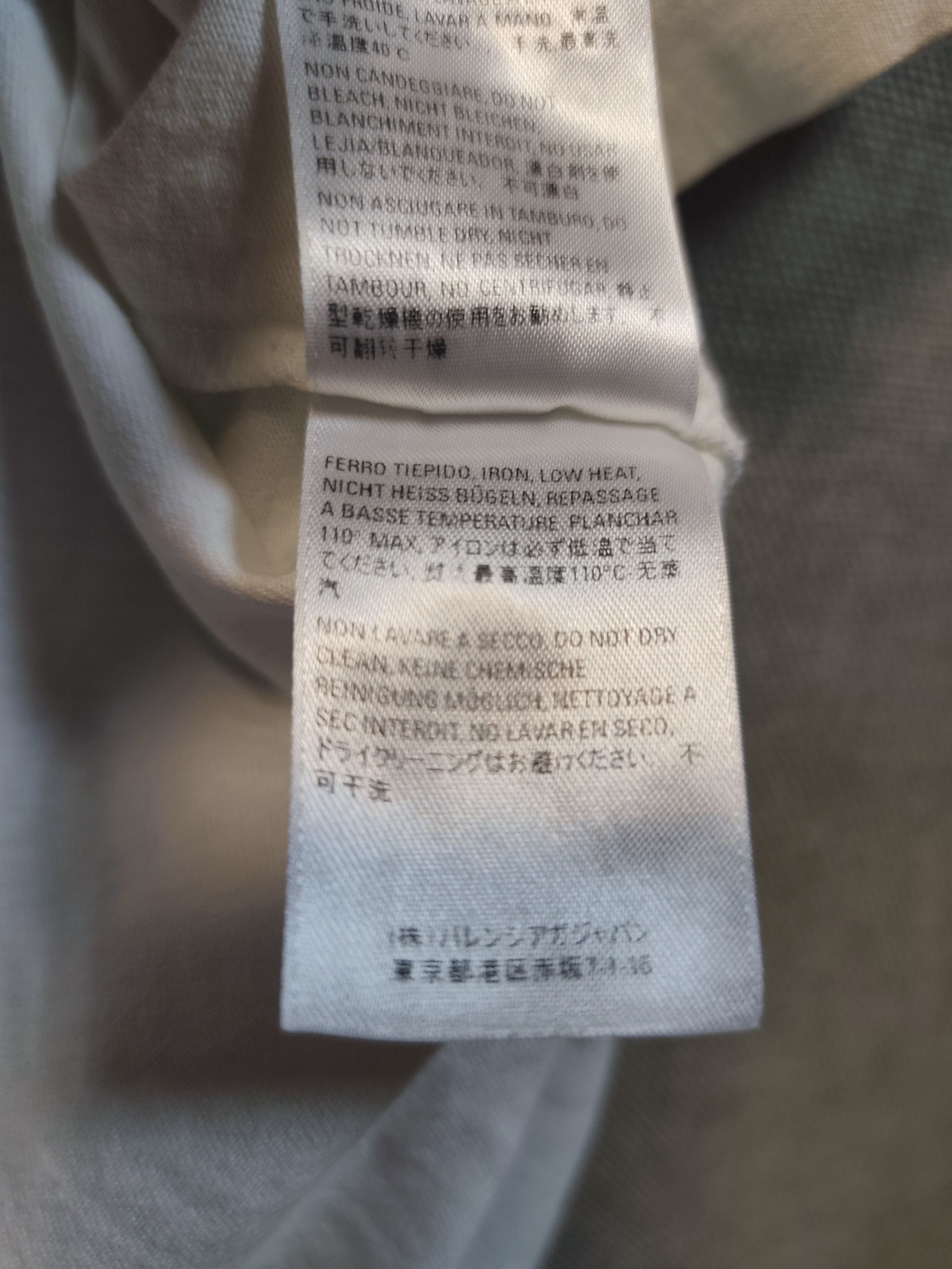 Balenciaga Balenciaga Lipstick Tee Size US L / EU 52-54 / 3 - 10 Thumbnail