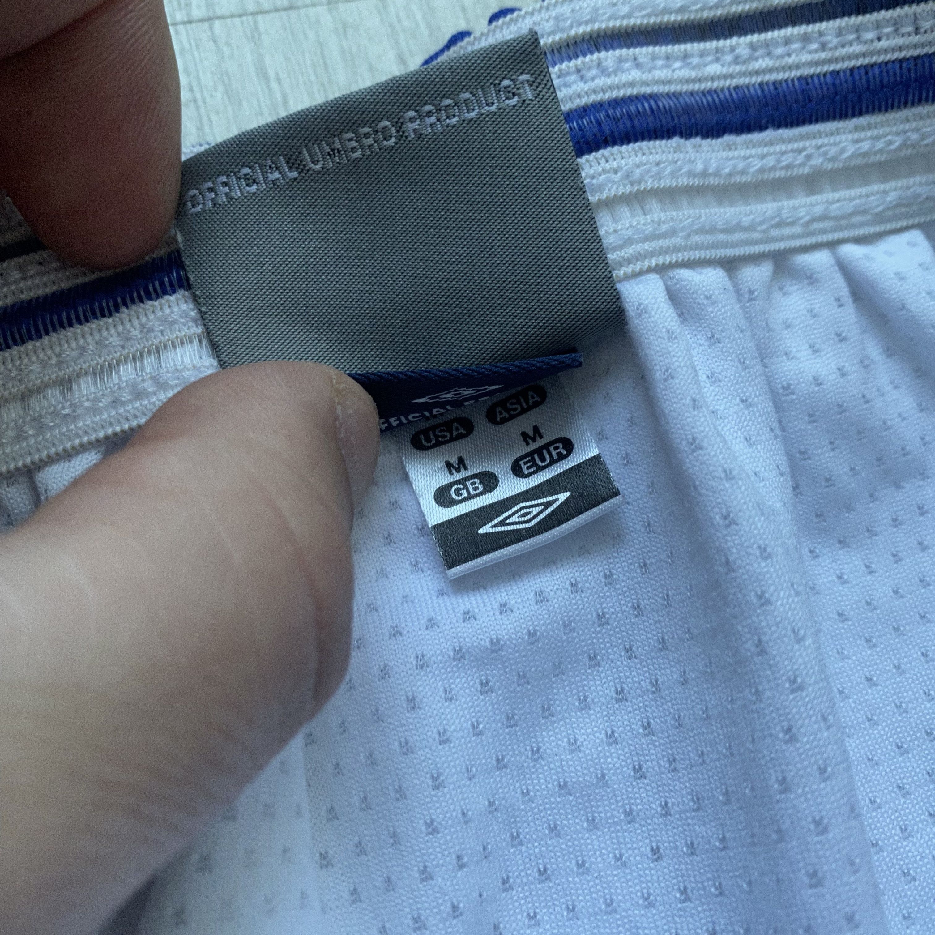 Umbro ⚽️ Vintage Everton FC Umbro Soccer football shorts football Size US M / EU 48-50 / 2 - 6 Thumbnail