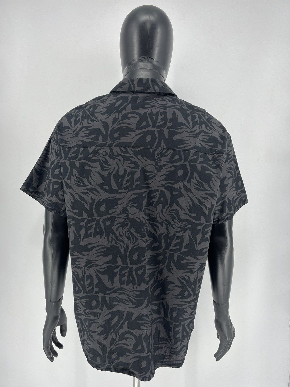 Japanese Brand × Vintage VINTAGE 90s NO FEAR BIG LOGO SHIRT HIPHOP MONOGRAM Size US S / EU 44-46 / 1 - 7 Thumbnail