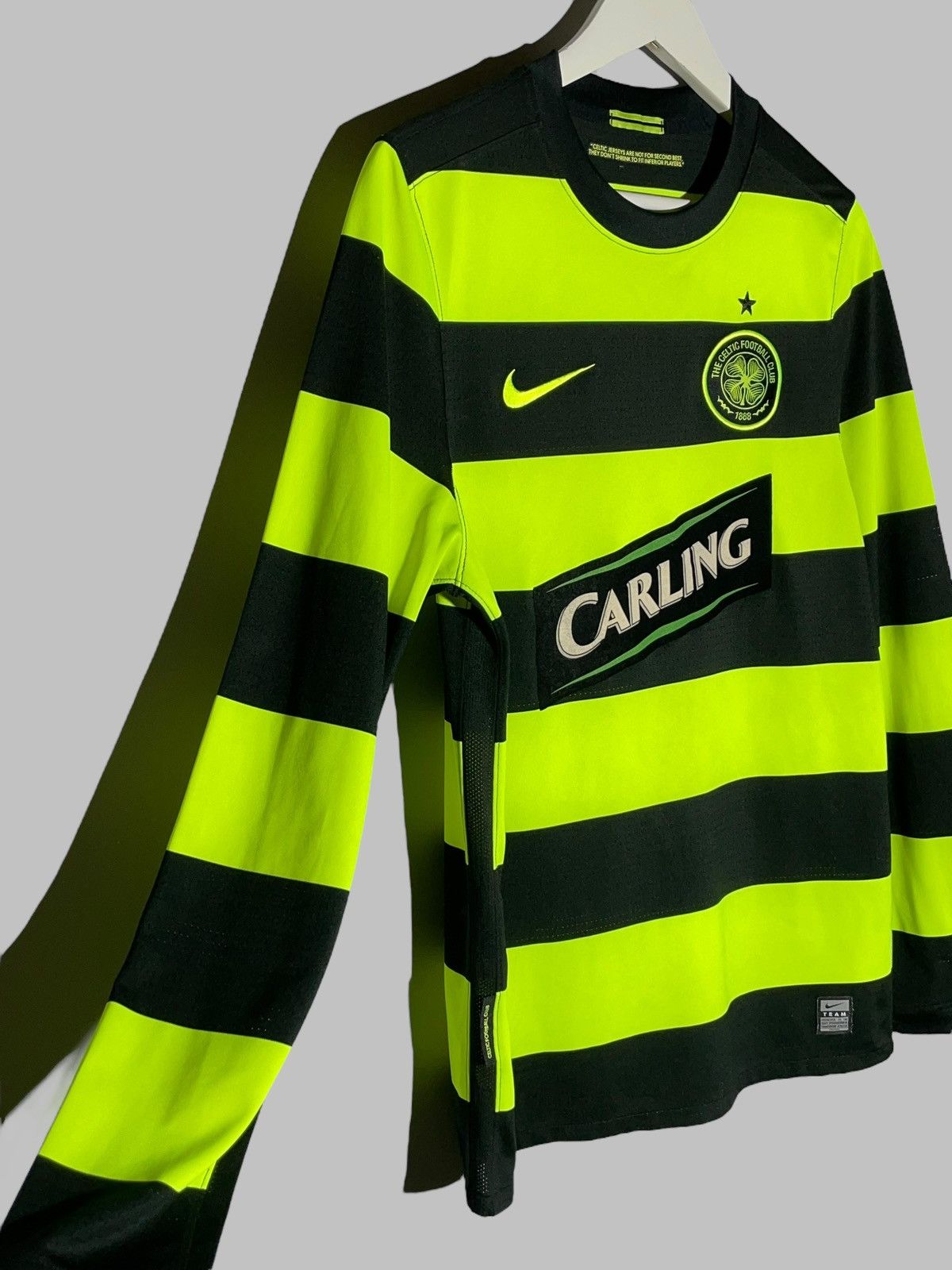 Nike × Vintage Celtic FC Nike 2009/10 Away Vintage Football Long Sleeve Size US S / EU 44-46 / 1 - 10 Thumbnail
