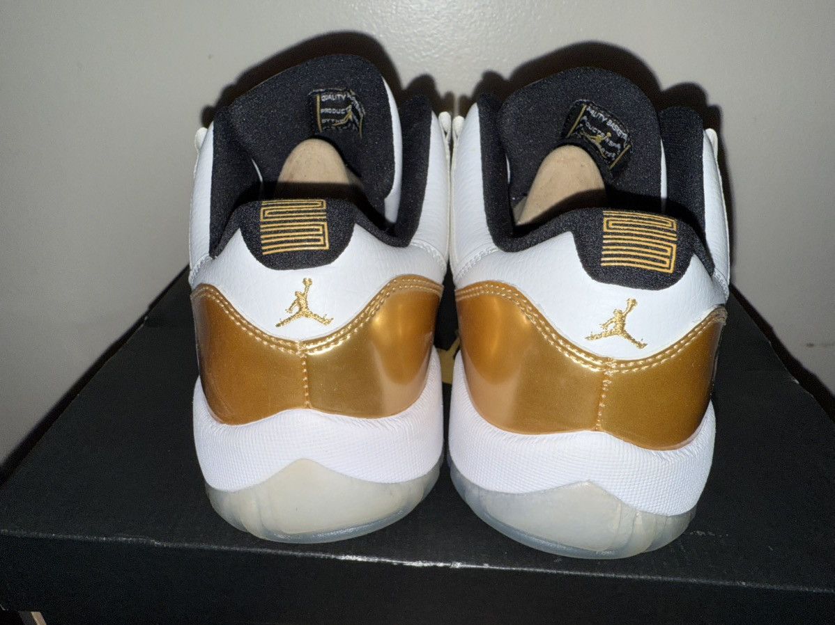 Jordan Brand Air Jordan Retro 11 Low “Closing Ceremony” EXC w/OG Box sz 9 Size US 9 / EU 42 - 15 Thumbnail