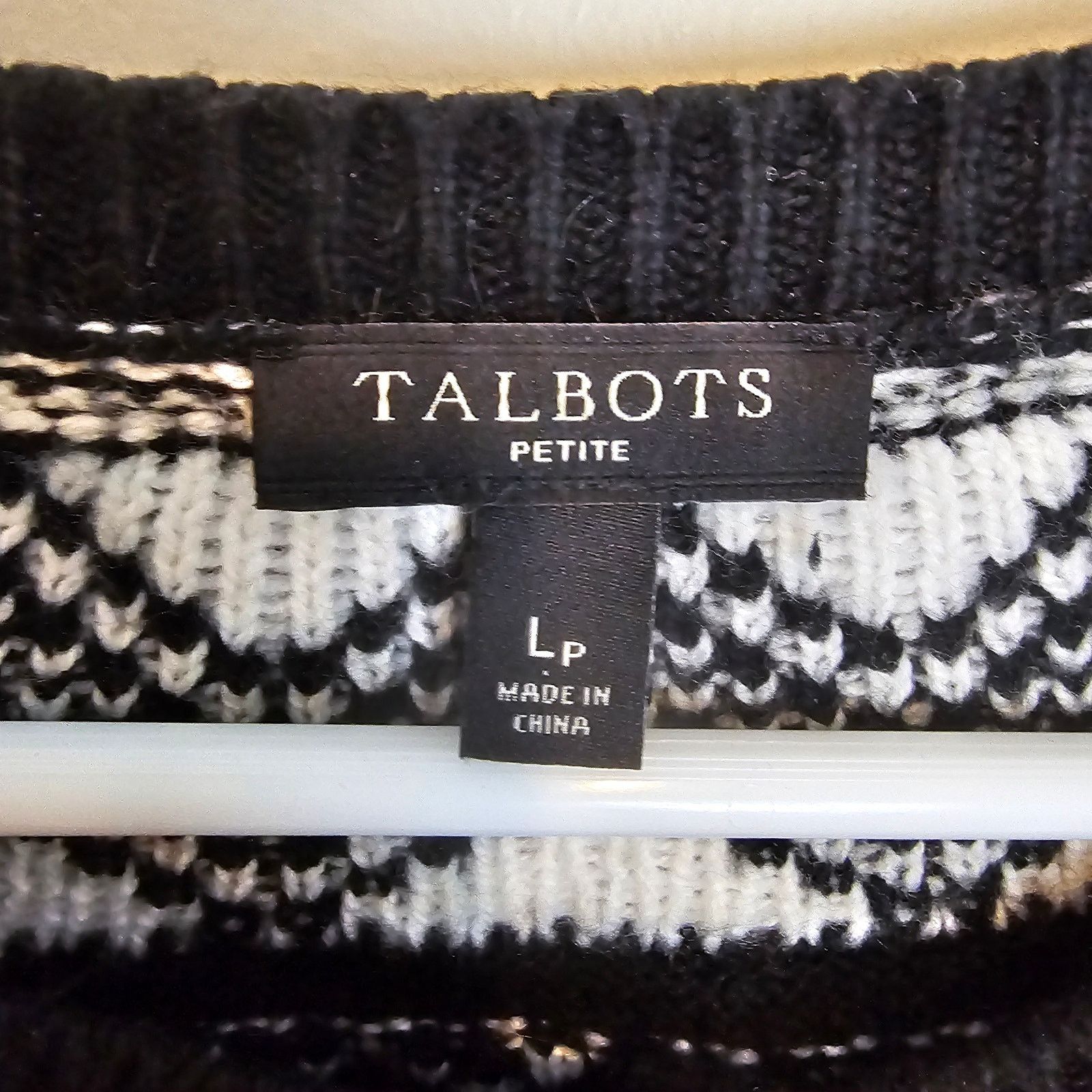 Robert Talbott Talbots Womens Nordic Fair Isle Sweater Sz LP Cabincore Prep Size L / US 10 / IT 46 - 5 Thumbnail