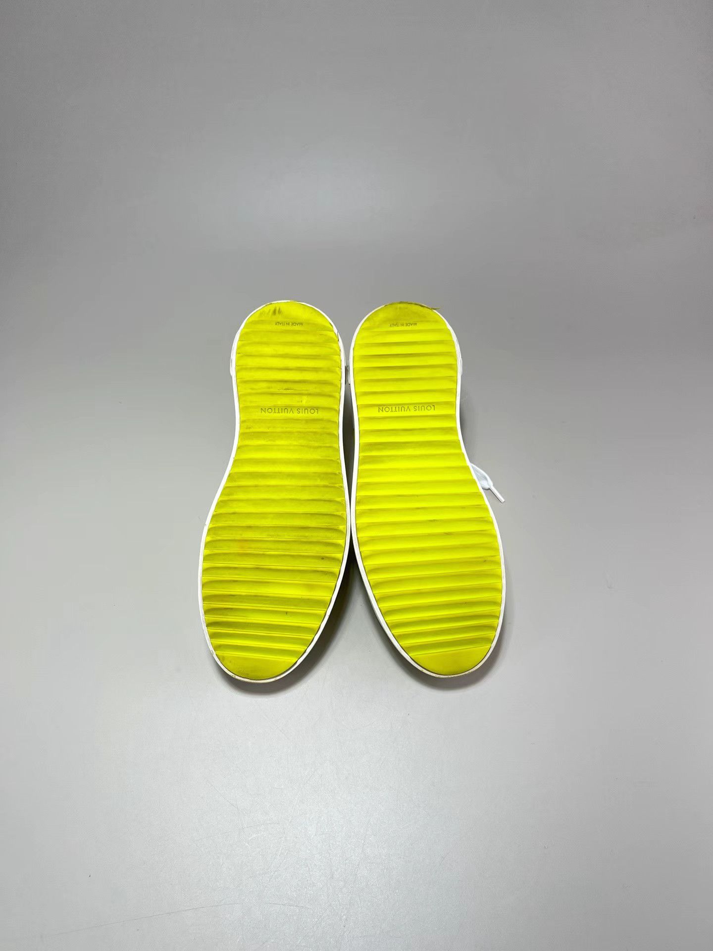 Louis Vuitton LOUIS VUITTON LV TIME OUT White & Yellow Sneakers Size US 7.5 / IT 37.5 - 6 Thumbnail