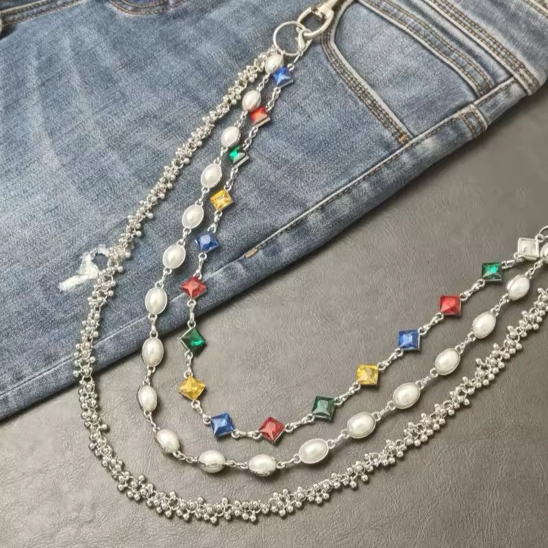 Japanese Brand Rhinestone Three Layers Pearl Keychain Wallet Accessories Size ONE SIZE - 2 Thumbnail
