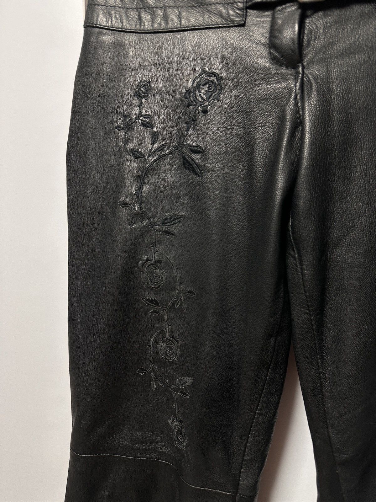 Other Leather pants with embroidery for women size M motorcycle Size 27" / US 4 / IT 40 - 5 Thumbnail