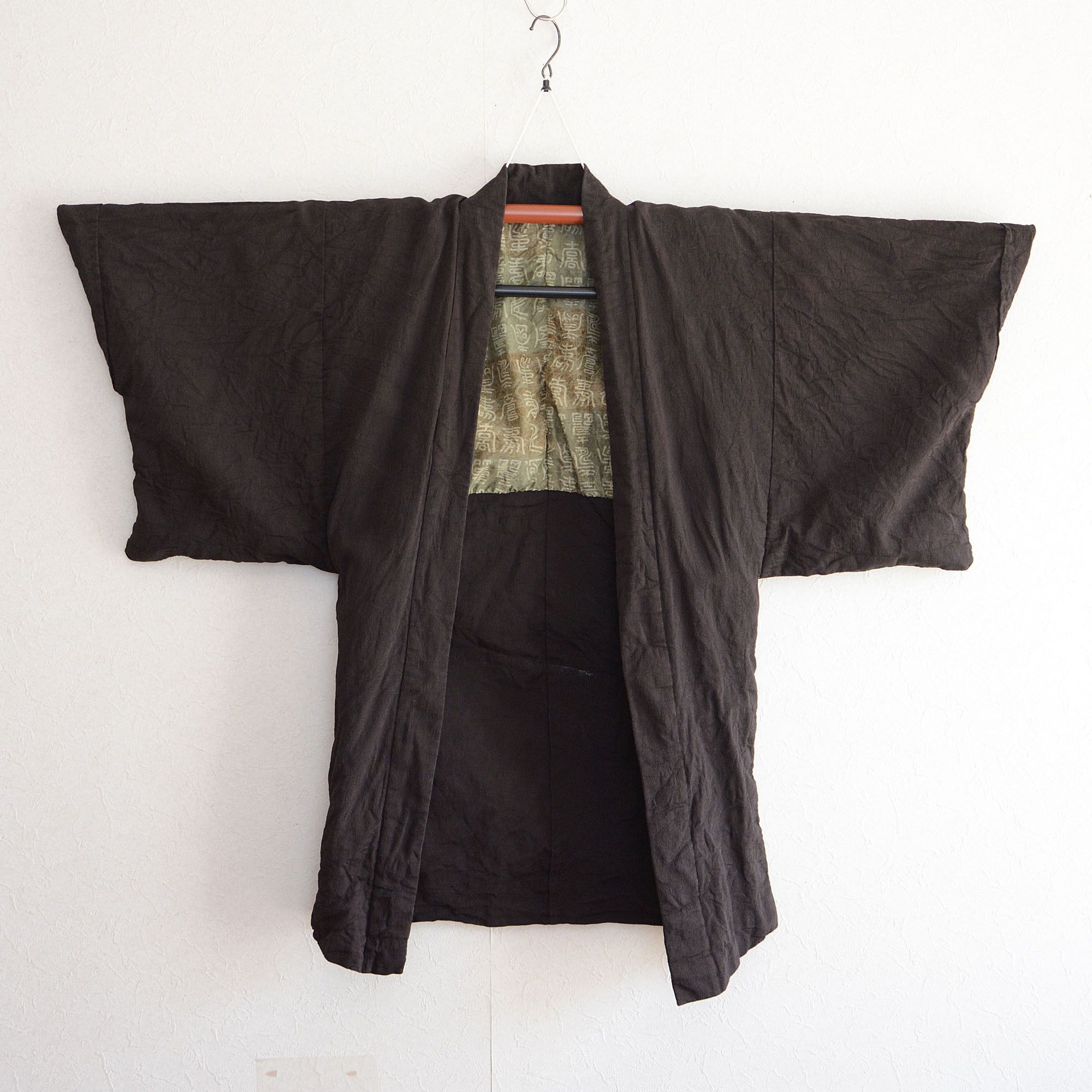 Japanese Brand × Vintage Haori Kimono Japanese Vintage Jacket Chirimen Fabric Size US M / EU 48-50 / 2 - 2 Thumbnail