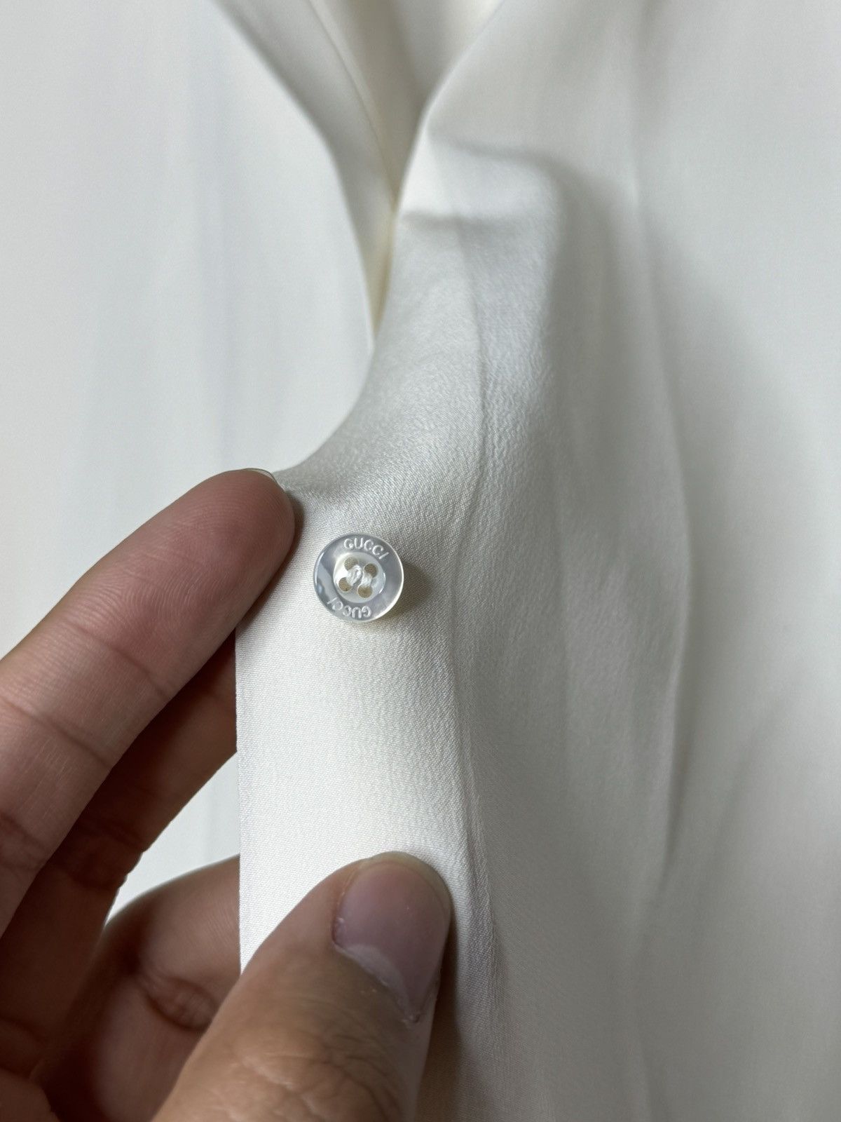 Gucci Gucci Uniform Silk Button Up Long Sleeve Shirt Cream New Size XL / US 12-14 / IT 48-50 - 4 Thumbnail