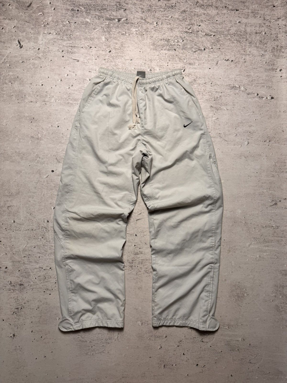 Nike × Vintage NIKE VINTAGE BASIC LOGO OVERSIZE BAGGY PANTS Size US 32 / EU 48 - 1 Thumbnail