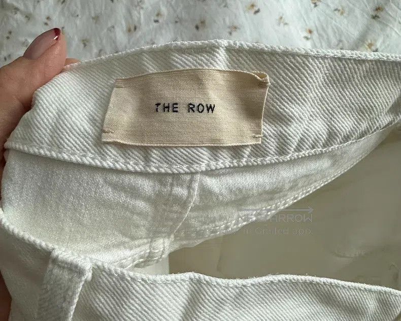 The Row The Row size 4 Cropped White Jeans Size 22" - 8 Thumbnail