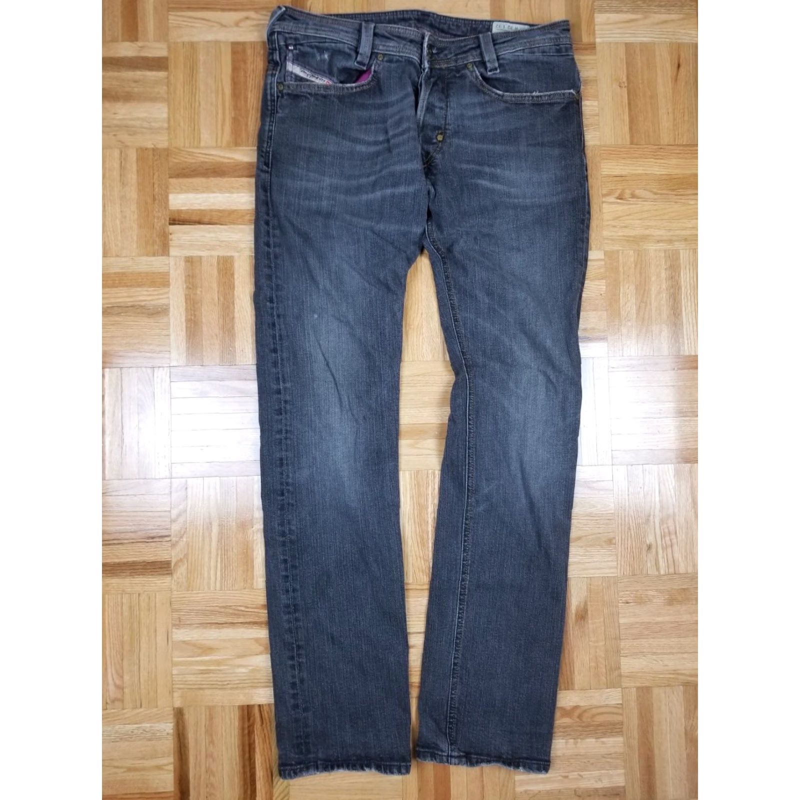 Diesel DIESEL SLAMMER MEN'S ORIGINAL BLACK JEANS W32 L32 MADE IN ITALY Jeans Pants Mens Black Diesel Slammers 32x32 Italy Size US 32 / EU 48 - 2 Thumbnail