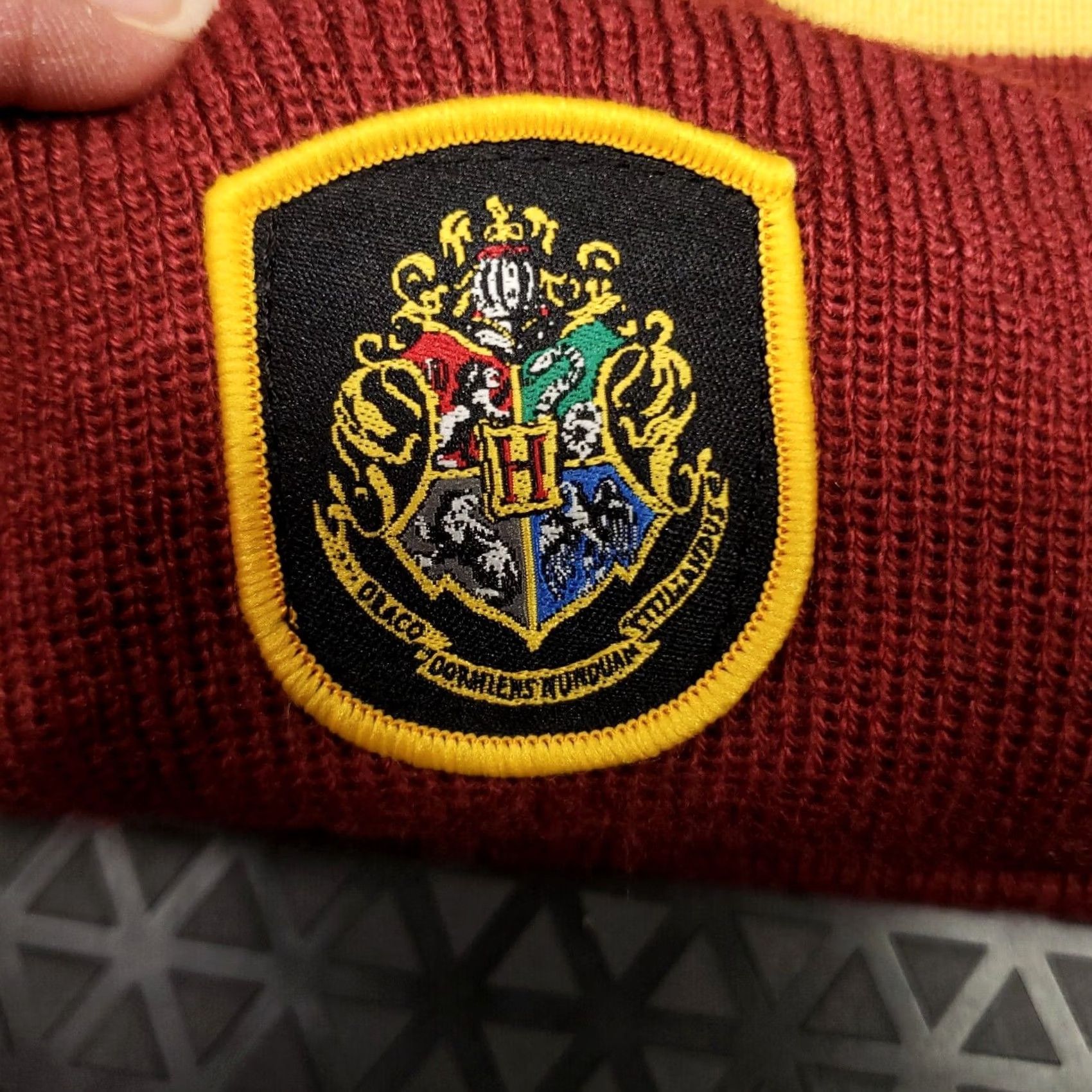 Vintage Harry Potter Hogwarts Hat Beanie Red Striped Knit Wizard Mens One Size Size ONE SIZE - 4 Thumbnail