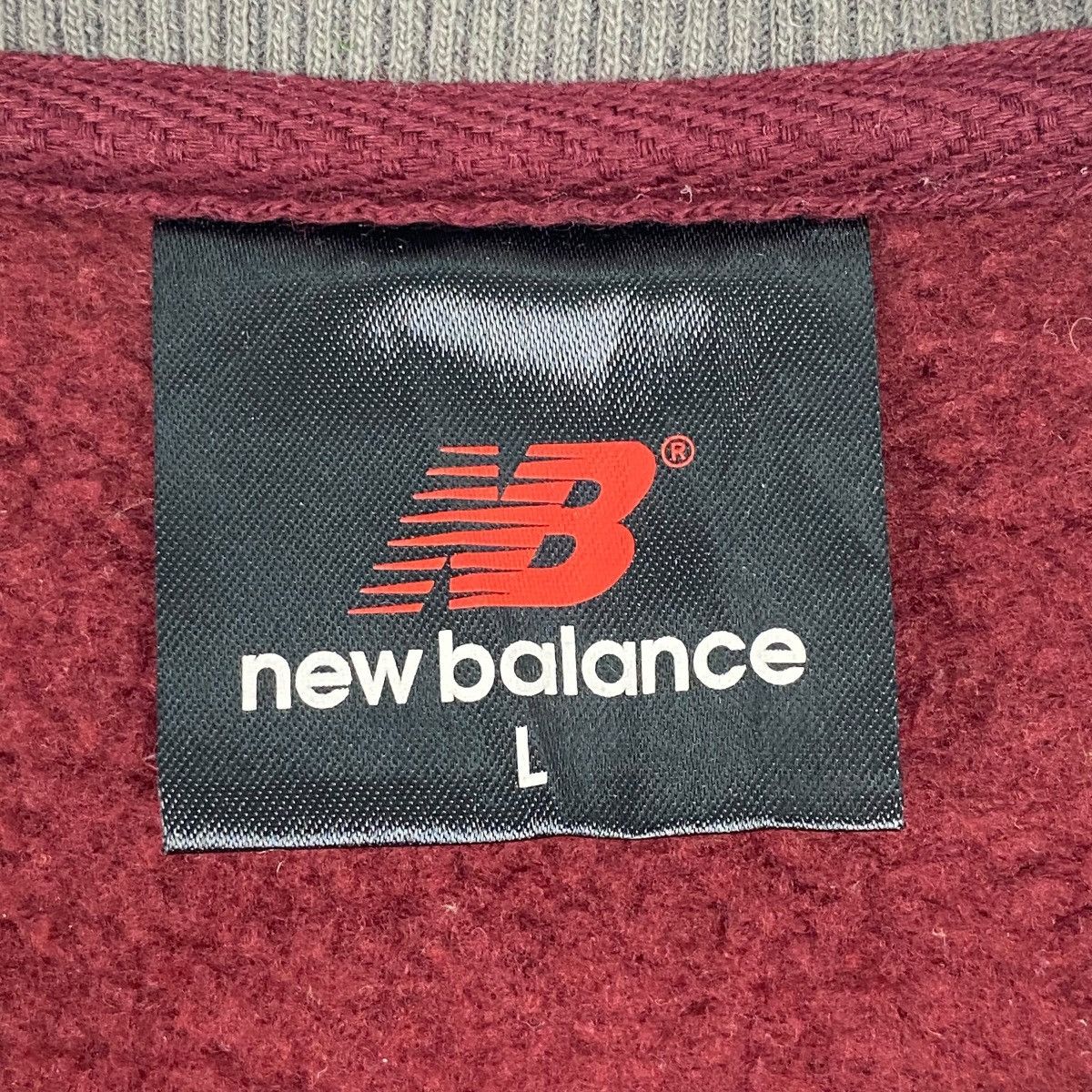 Other Vintage New Balance Full Print Crewneck Sweatshirt Red Size US L / EU 52-54 / 3 - 5 Thumbnail