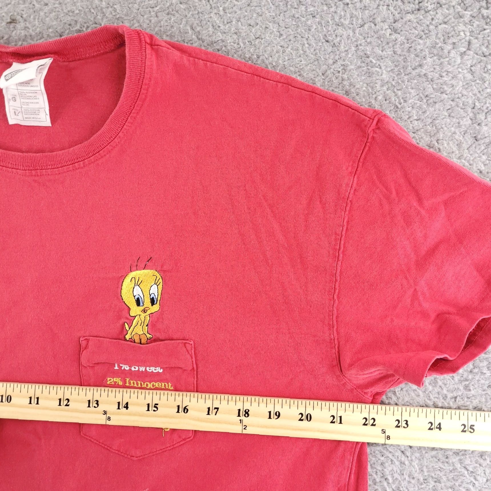 Vintage VINTAGE Warner Bros Tweety Bird T Shirt Mens Large Red USA Crew Neck Short Sleeve Shirt Boys? Size US L / EU 52-54 / 3 - 5 Thumbnail