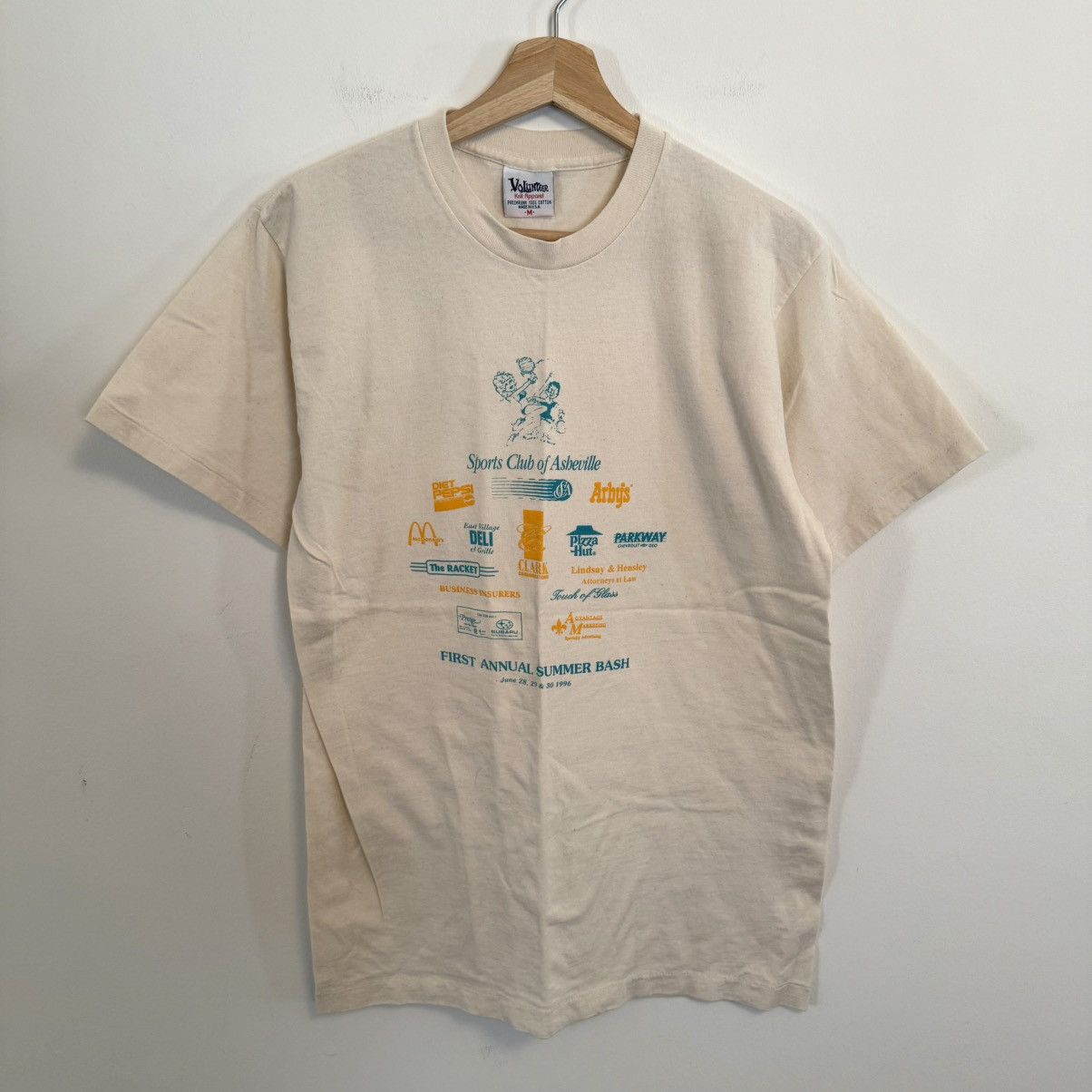 Vintage VTG 1996 First Annual Summer Bash Sports Club Asheville Tee Size US M / EU 48-50 / 2 - 4 Thumbnail