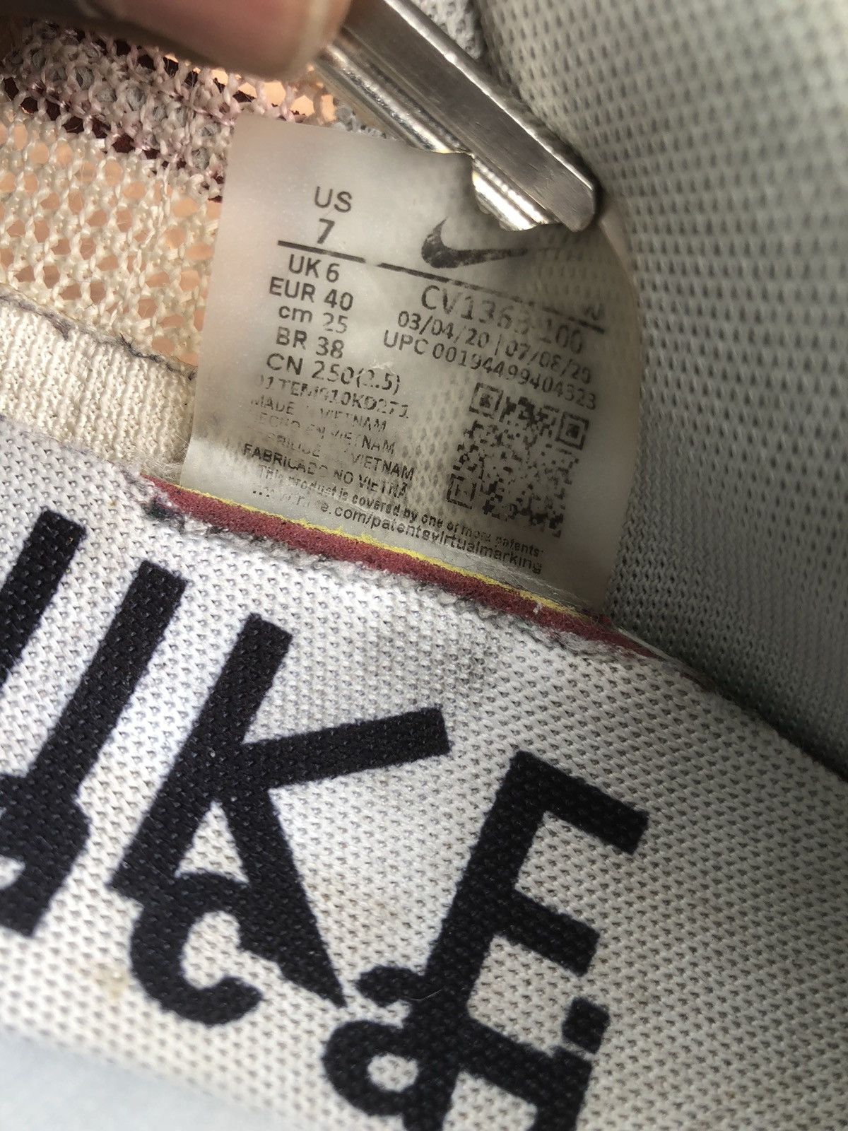 Nike Nike x Sacai Vapor Waffle size 7US Size US 7 / EU 40 - 14 Thumbnail