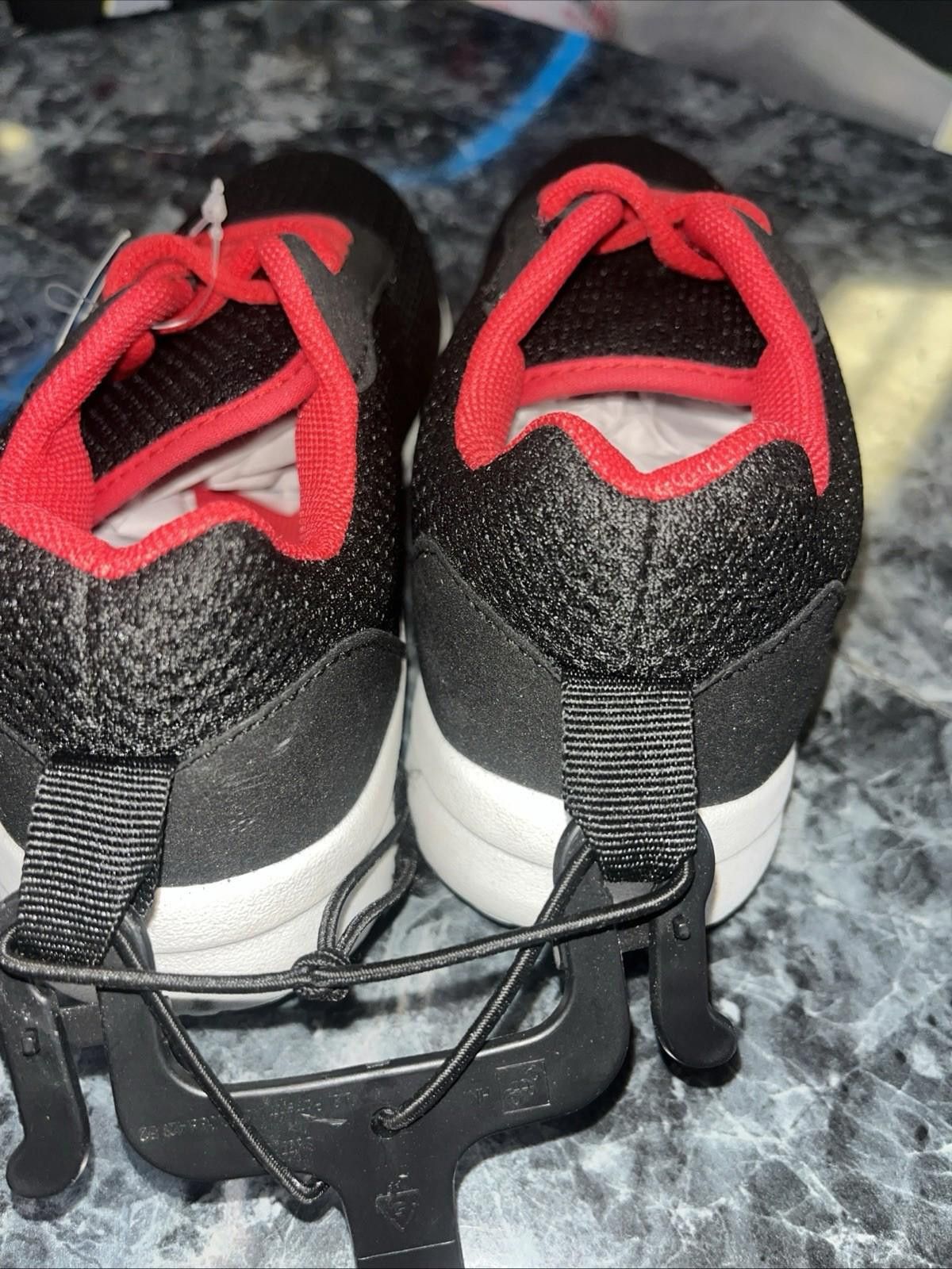 Pro Player NWT Pro Player Black Red Athletic Kids Shoes Size 13 Size US 13 / EU 46 - 4 Thumbnail
