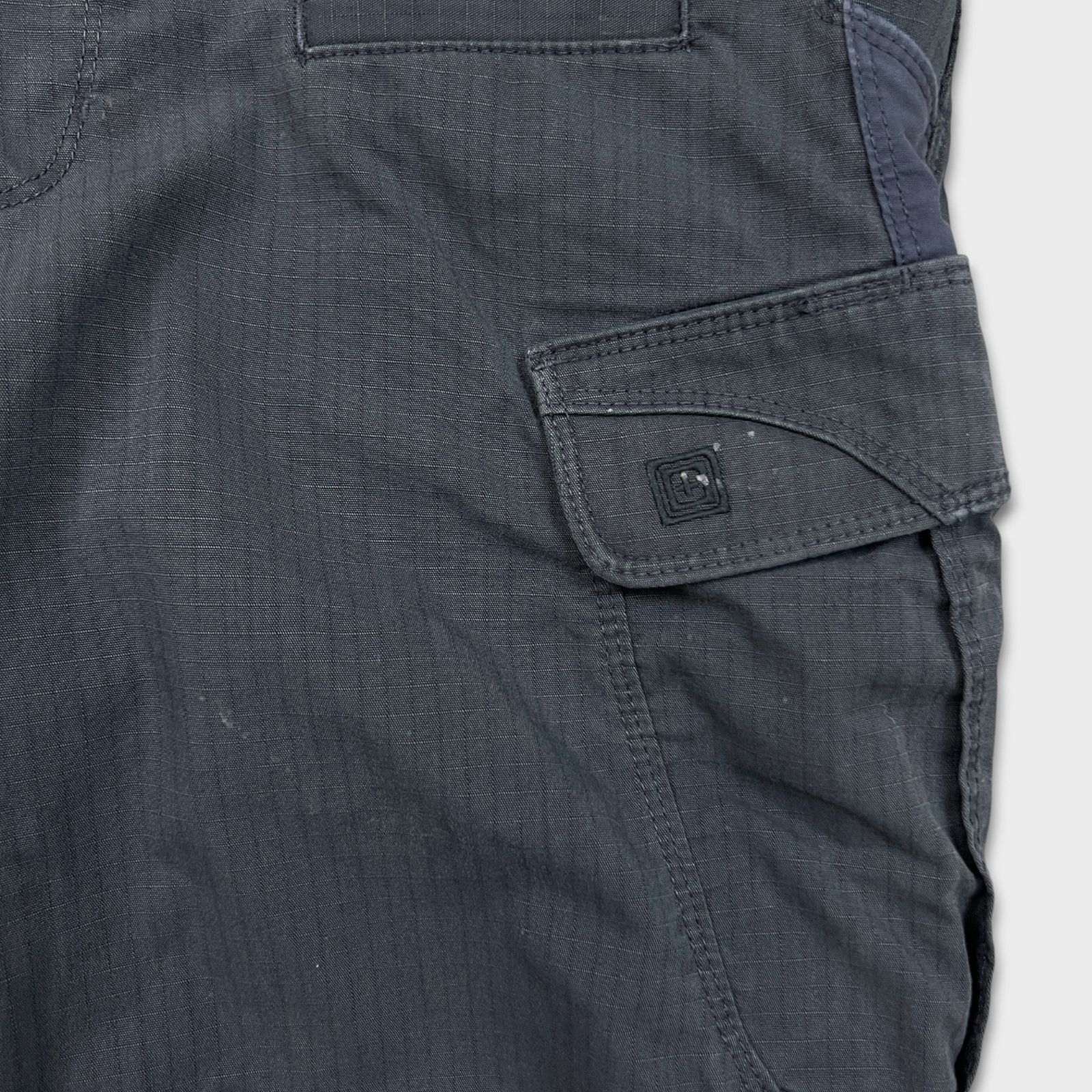 5.11 × Vintage 5.11 Tactical Series Pants 30x30 Utility Cargo Work Trousers Size US 30 / EU 46 - 4 Thumbnail