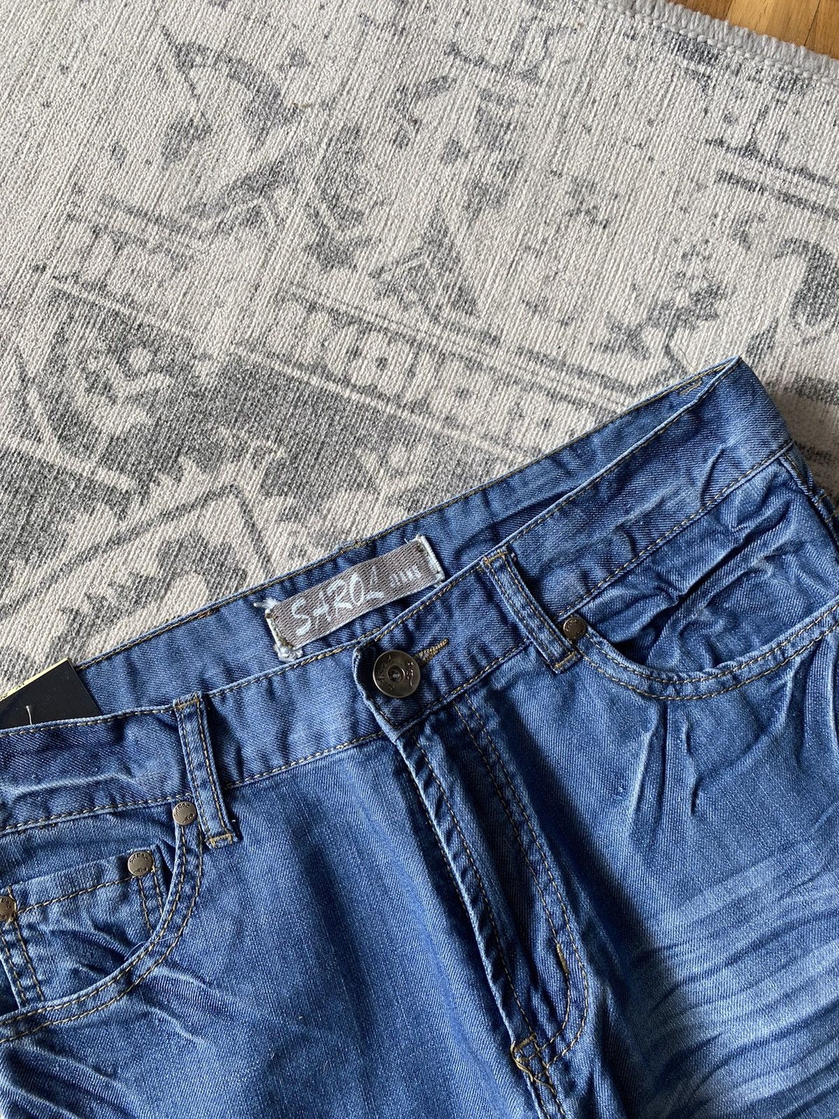 Japanese Brand × Vintage Vintage Baggy Flared Jeans Faded Wide Japanese Dragon Hype Size US 30 / EU 46 - 5 Thumbnail