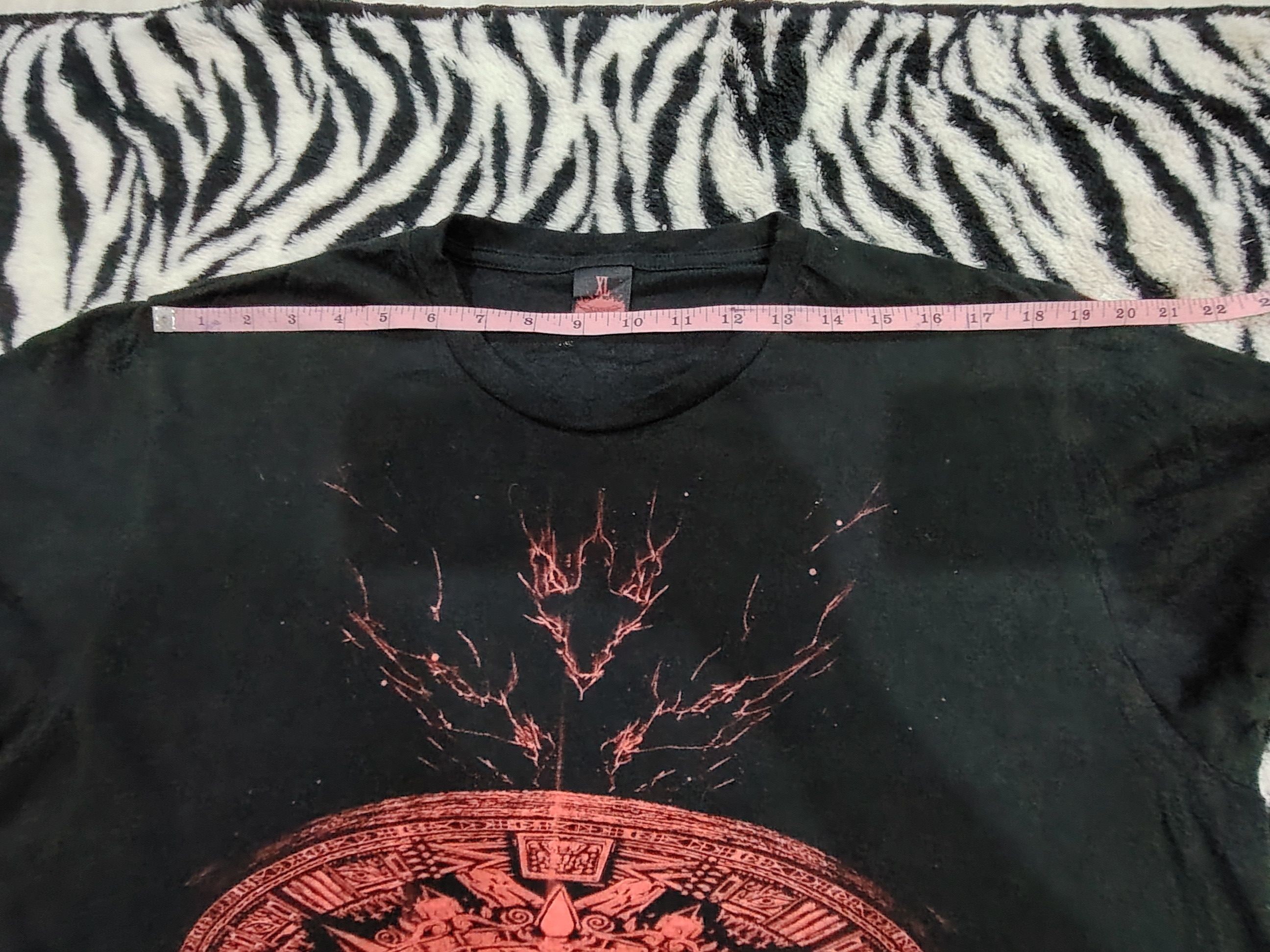 Band Tees BABYMETAL TOKYO DOME MEMORIAL TEE T-shirt Size US XL / EU 56 / 4 - 11 Thumbnail