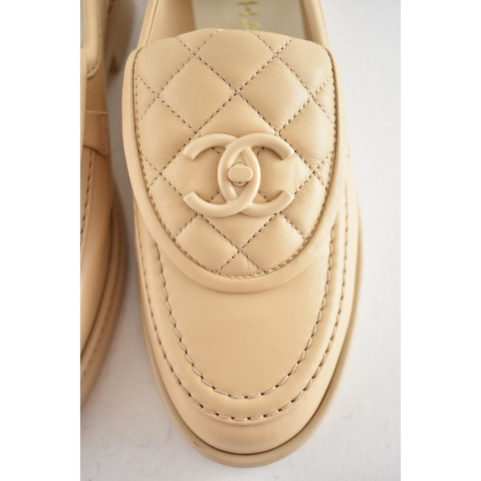 Chanel Chanel 24C Beige Leather Quilted Flap Turnlock Moccasin Size US 11 / IT 41 - 11 Thumbnail