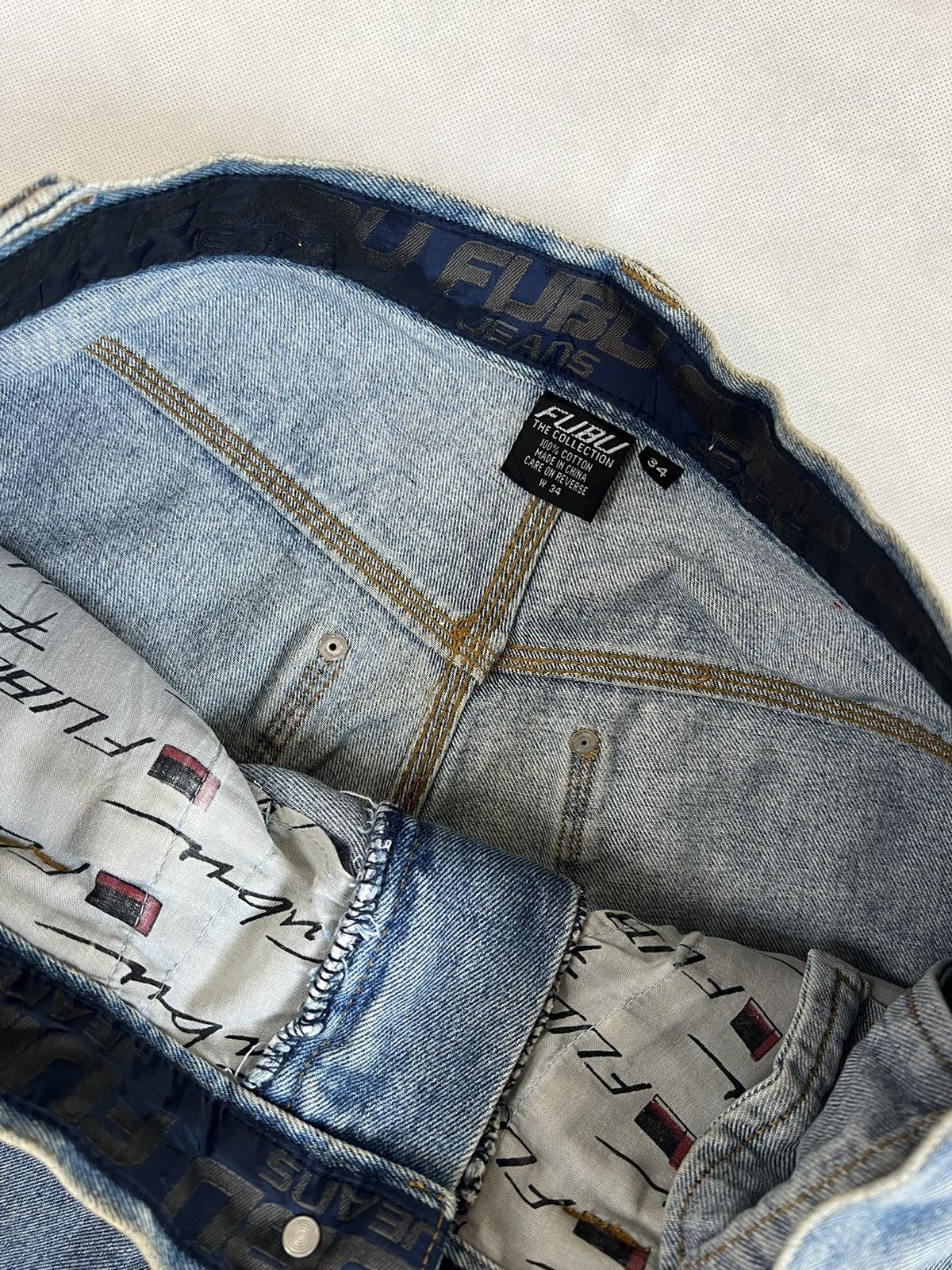 Ecko Unltd. Vintage Y2K Fubu Denim Leather Patch Baggy Jorts Size US 34 / EU 50 - 8 Thumbnail