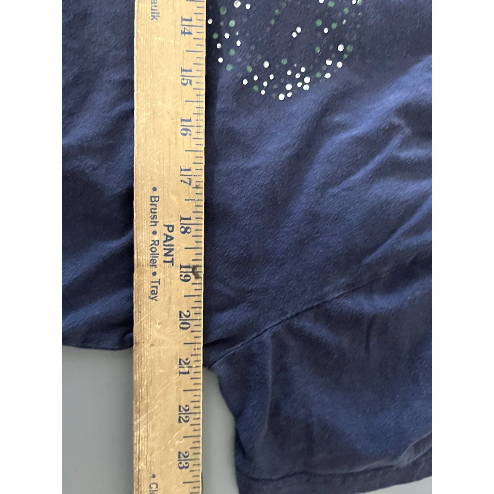 Guess GUESS Women's V-Neck Logo T-Shirt 2XL Navy Blue Graphic Size XXL / US 16-18 / IT 52-54 - 5 Thumbnail
