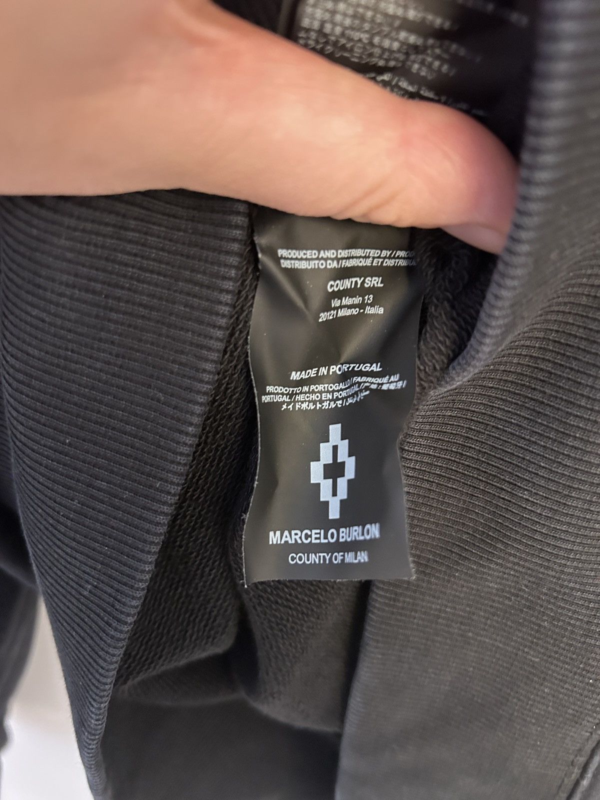 Marcelo Burlon Marcelo BURLON Confidential Sweatshirt, Black/ Multi Medium Size US M / EU 48-50 / 2 - 5 Thumbnail
