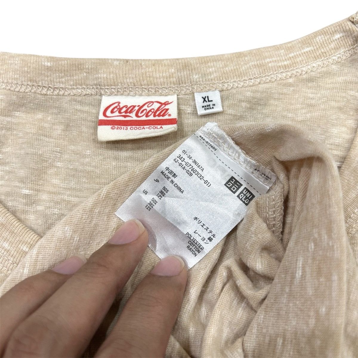Uniqlo Coca Cola UT Coke Drink Promo Tshirt Size US L / EU 52-54 / 3 - 3 Thumbnail