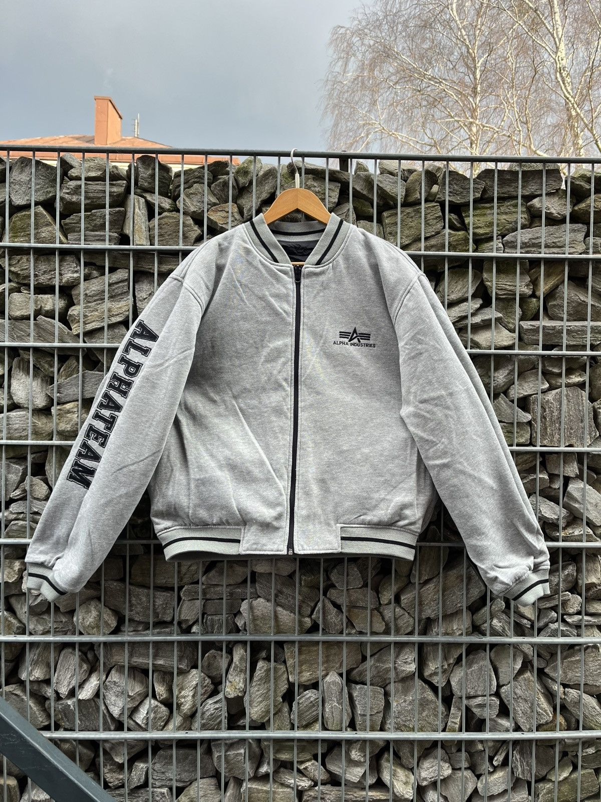 Alpha Industries Alpha Industries Vintage Reversible Logo Rare Bomber Jacket Size US L / EU 52-54 / 3 - 2 Thumbnail