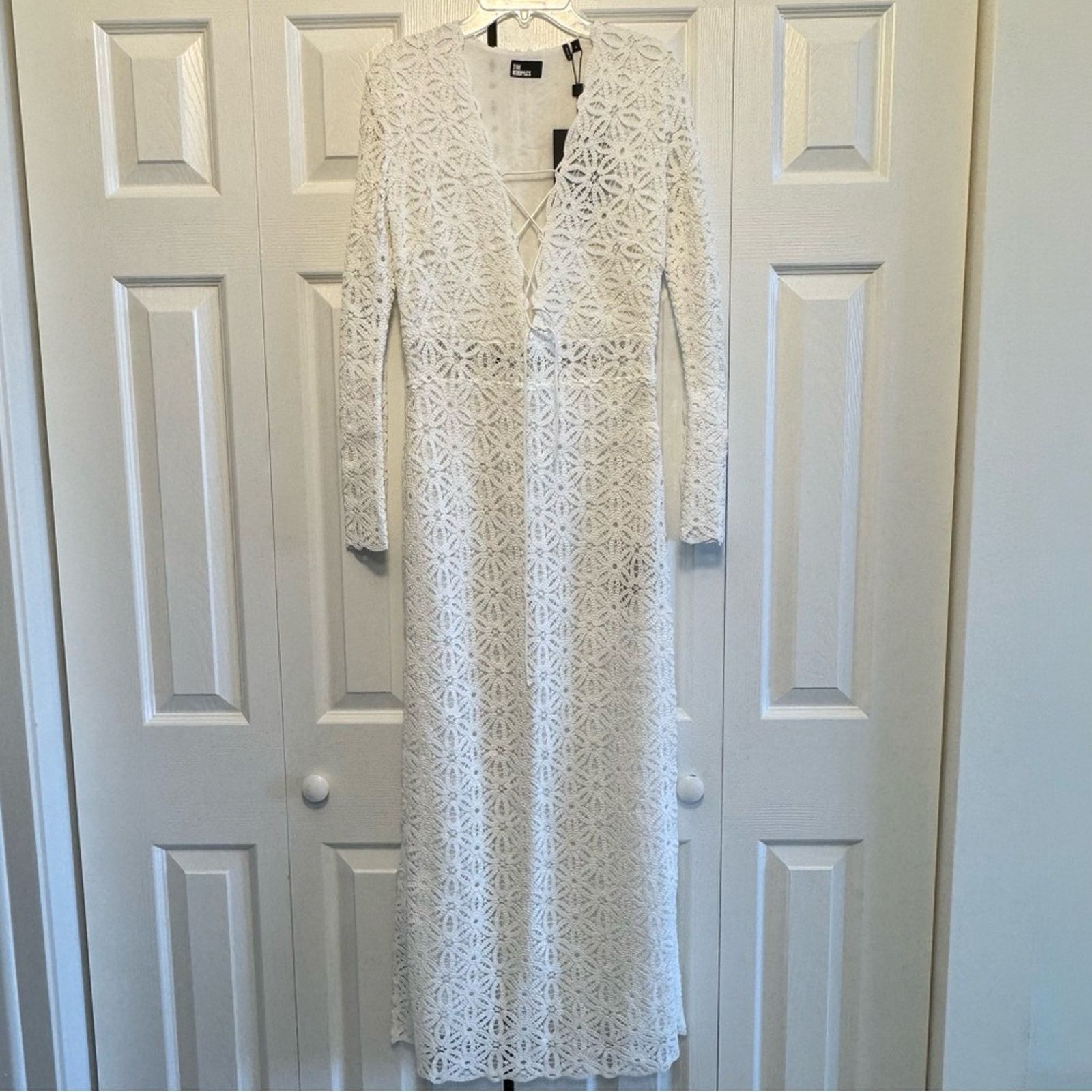 The Kooples NWT! The Kooples White Long Sleeve Crochet Dress, Size 0 Size XS / US 0-2 / IT 36-38 - 2 Thumbnail