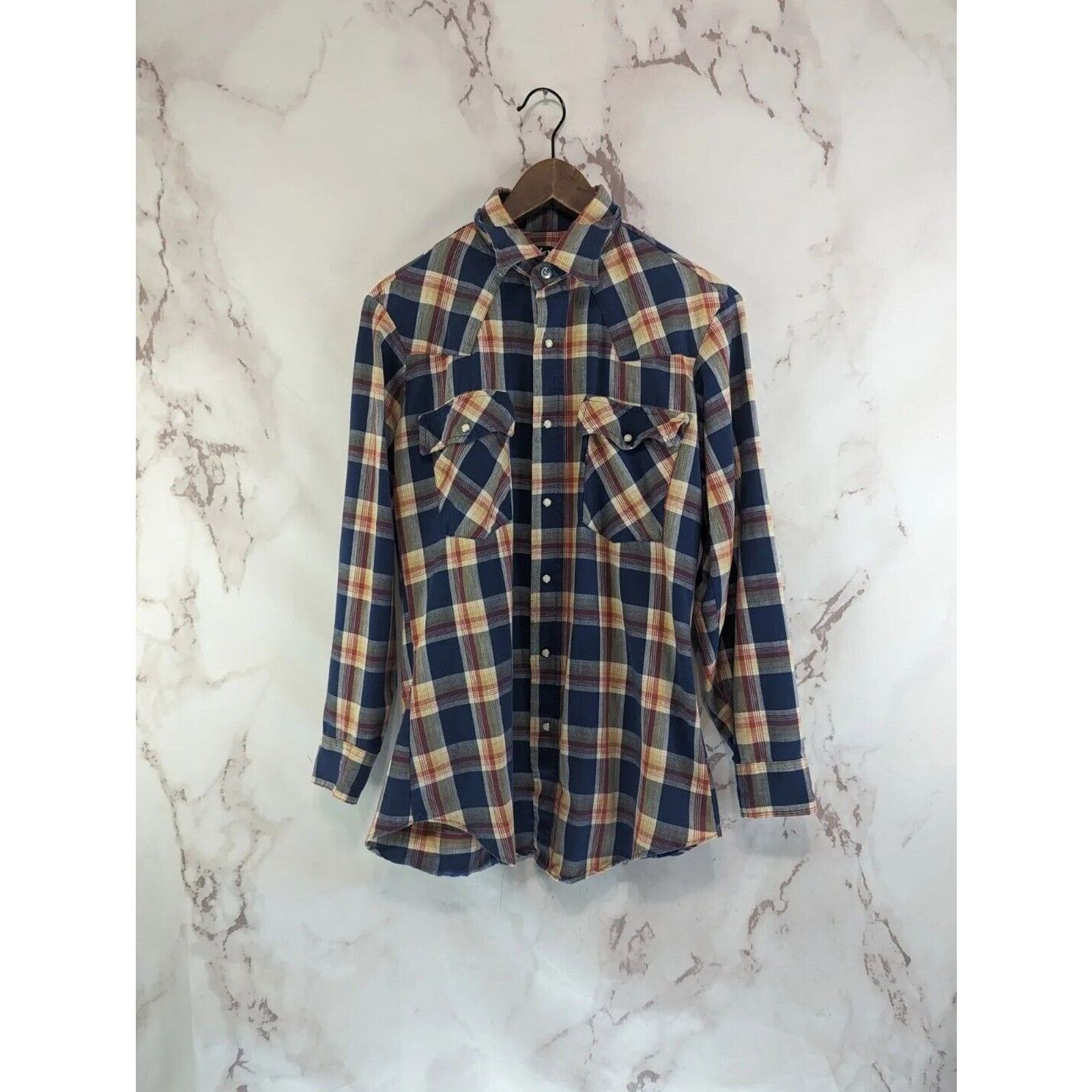 Levi's Vintage Levis Shirt Men Small Plaid Pearl Snap 80s Workwear Size US S / EU 44-46 / 1 - 1 Thumbnail