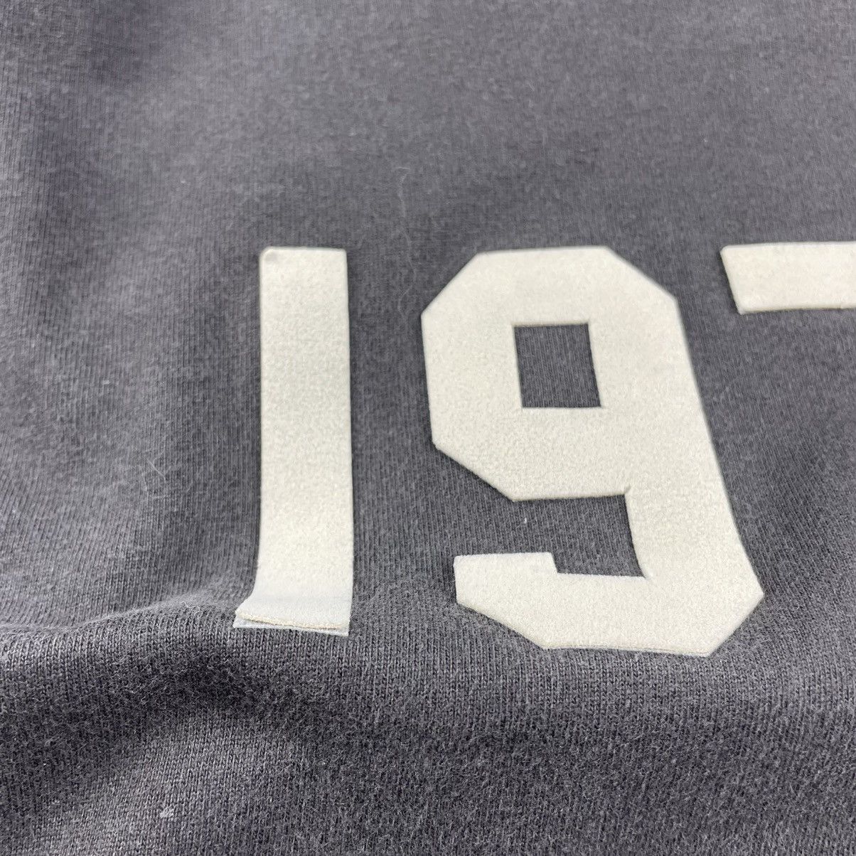 Fear of God Fear Of God Essentials 1977 Mock Neck Shirt Dark Gray Men XL Size US XL / EU 56 / 4 - 4 Thumbnail