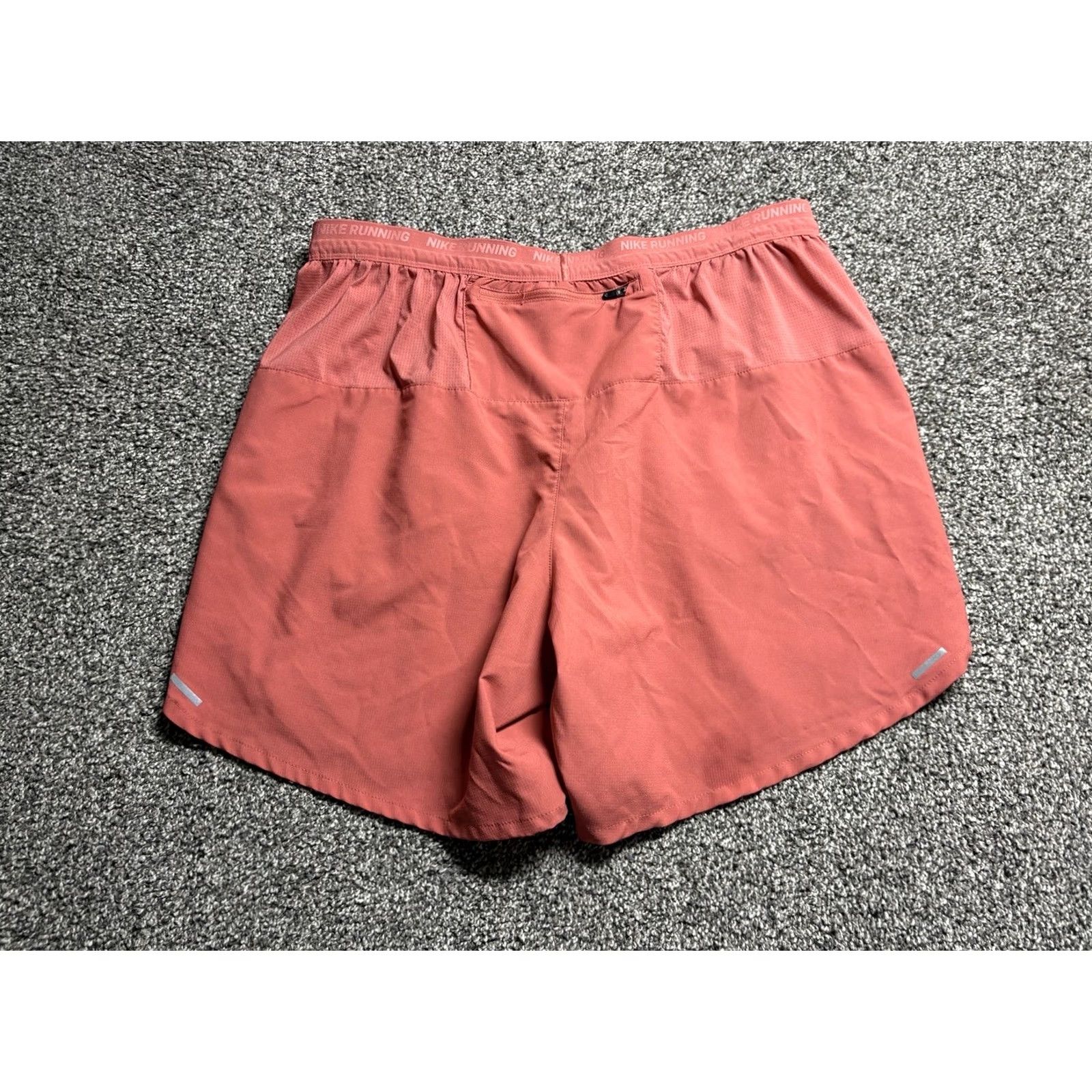 Nike Nike Stride Running Shorts Mens 2XL Pink Dri-FIT Unlined Gym 6” Inseam DM4759 Size US 39 - 2 Thumbnail