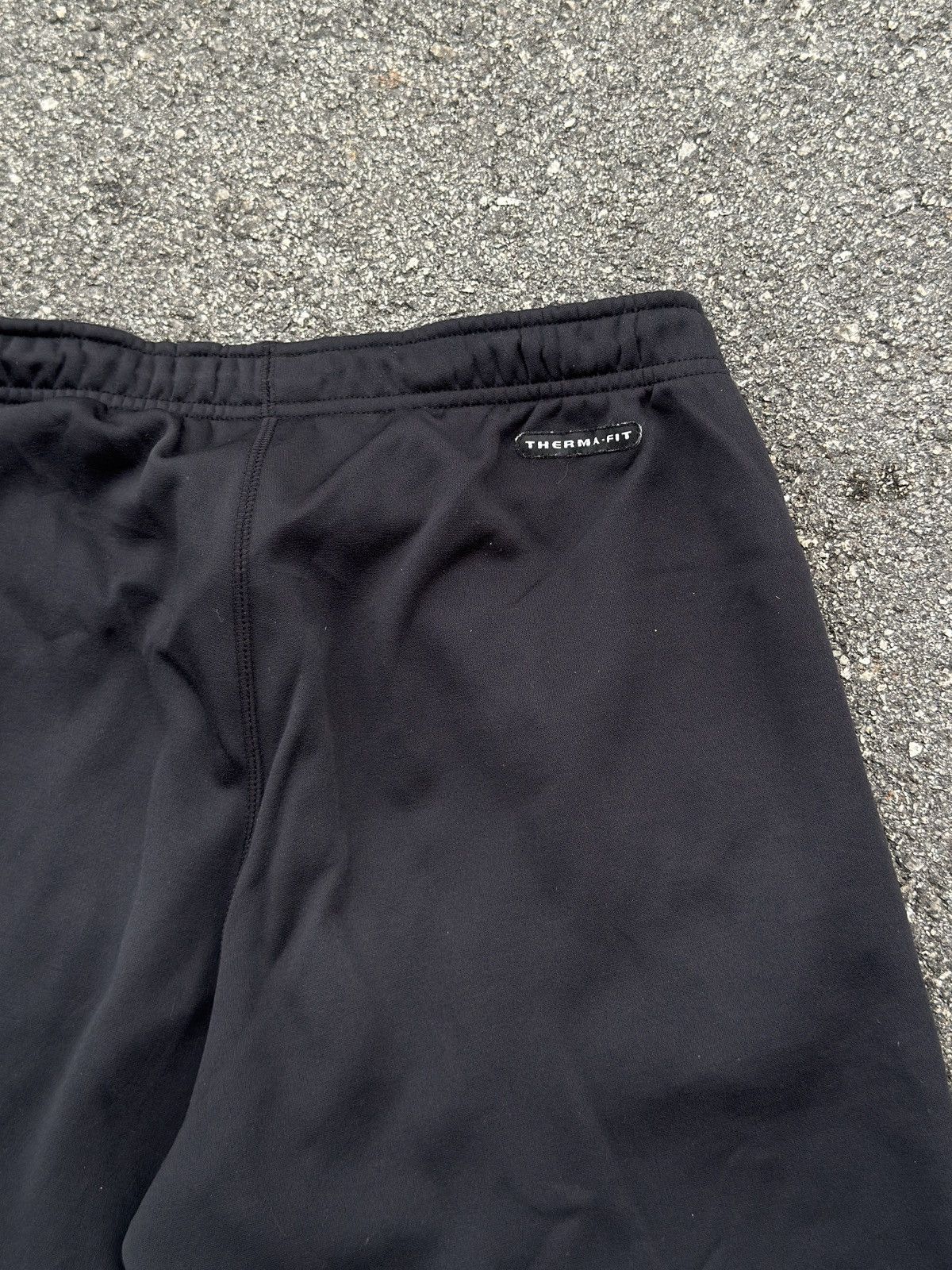 Nike Nike track pants Size US 31 - 6 Thumbnail